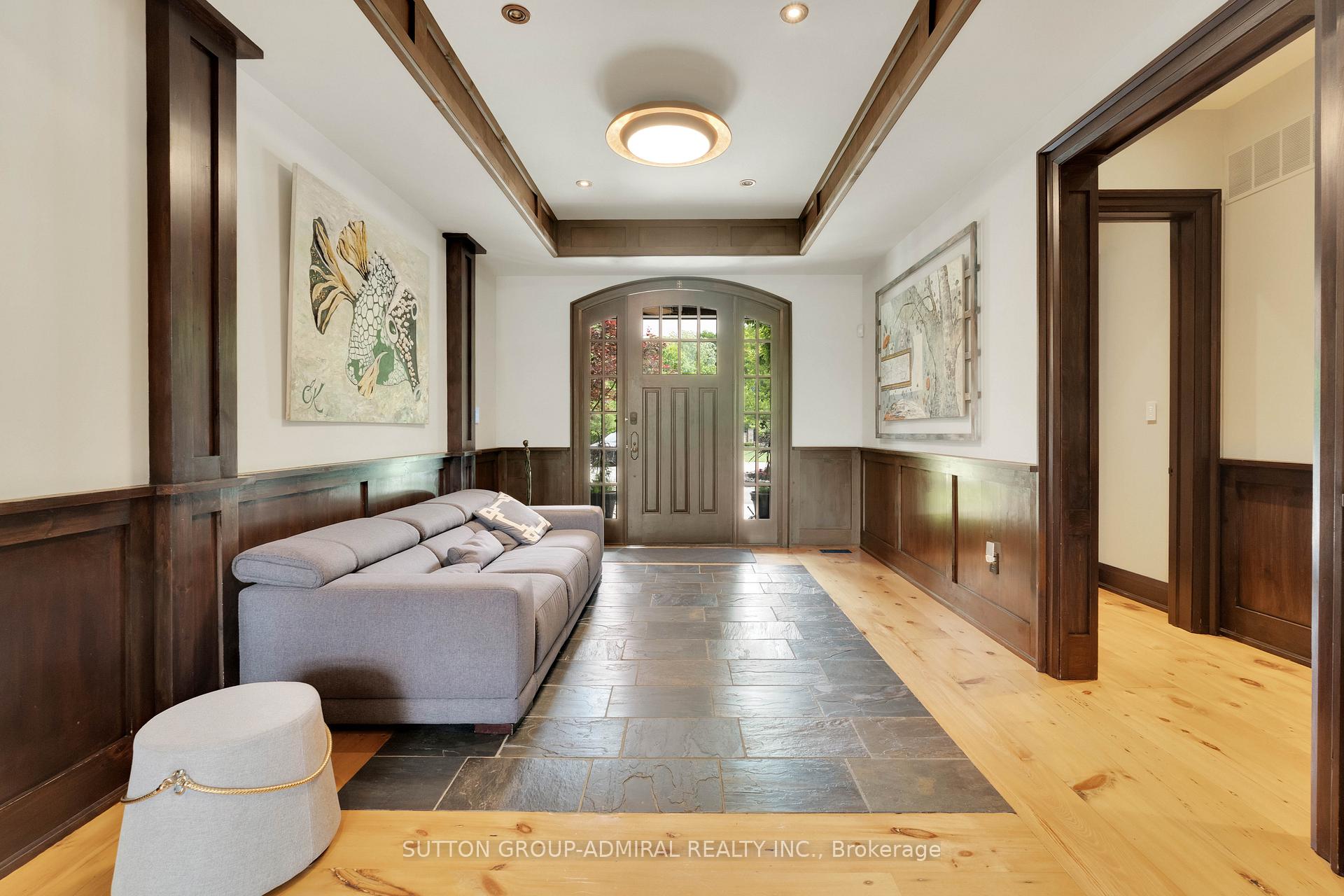 Photo 8 of 66 Scotch Valley Drive, King, King City — HOMEH
