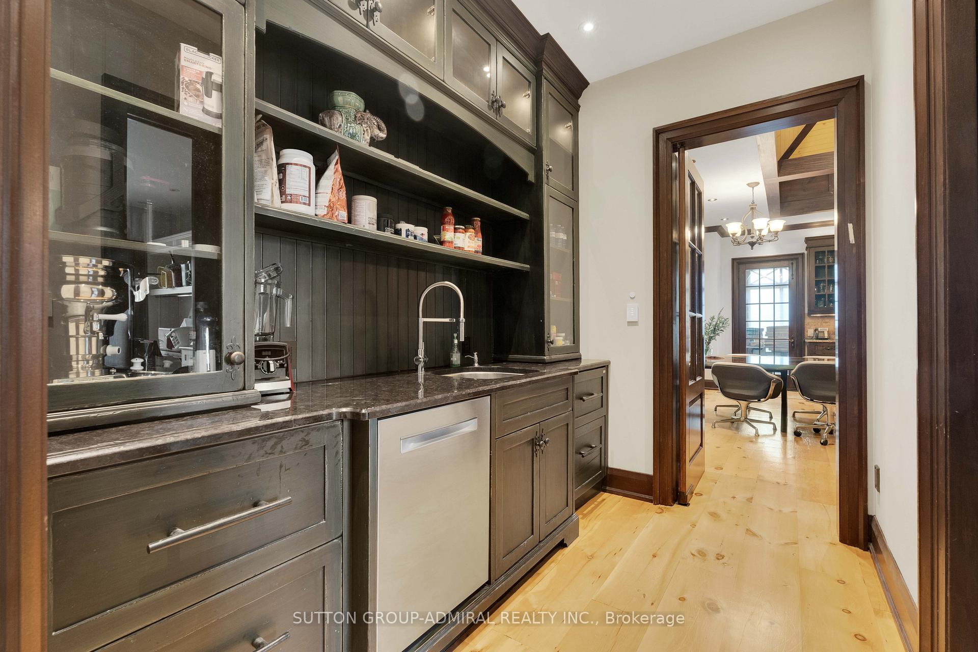 Photo 14 of 66 Scotch Valley Drive, King, King City — HOMEH