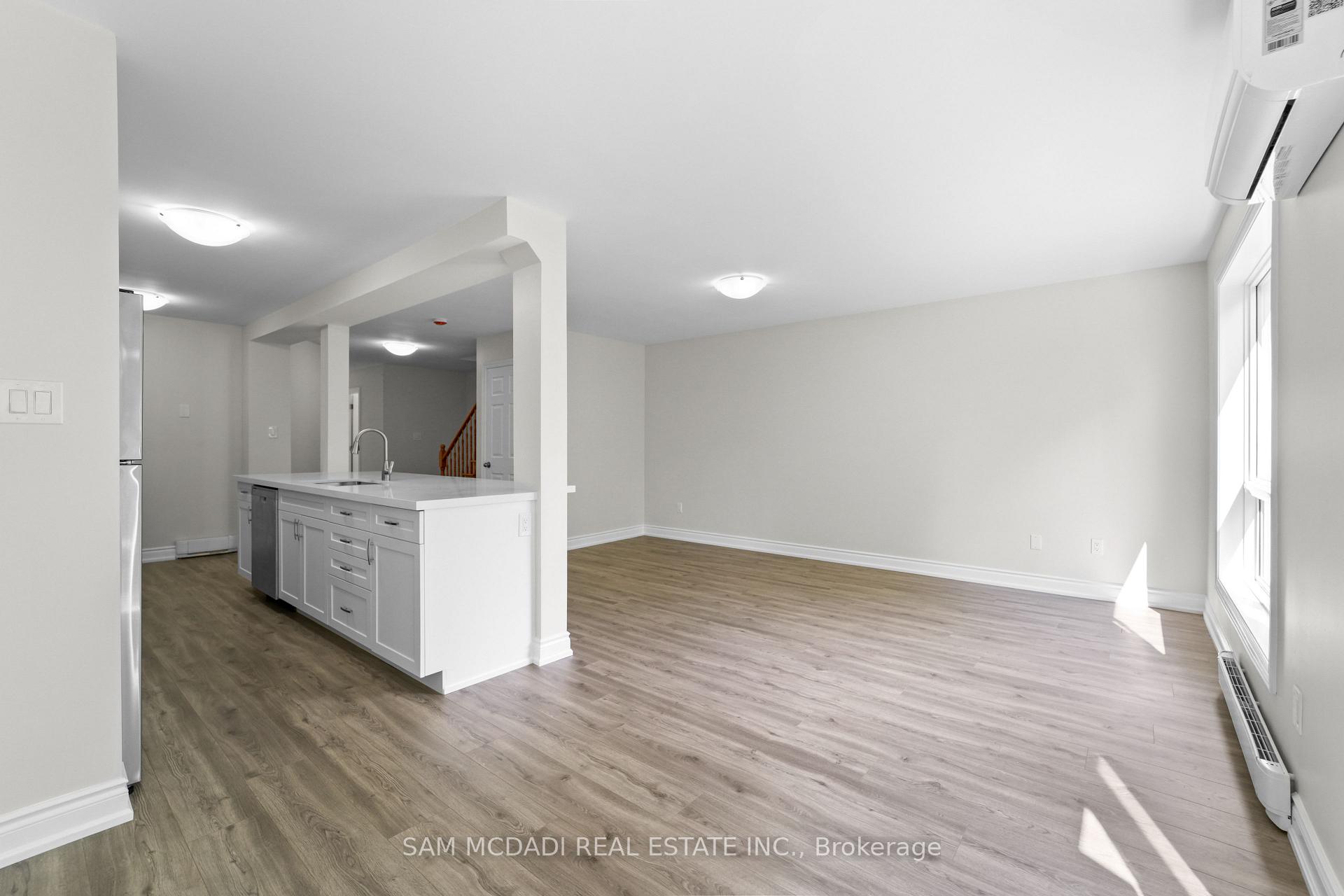 Photo 13 of 14 Birchfield Drive, Clarington, Courtice — HOMEH
