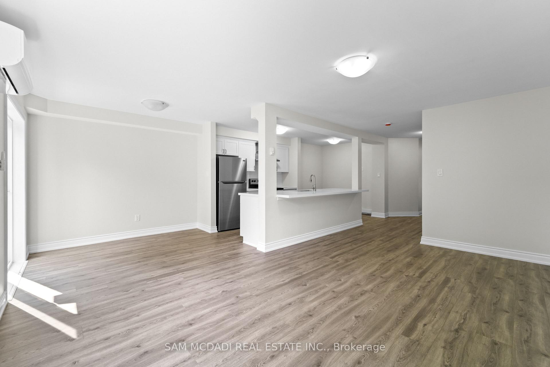 Photo 15 of 14 Birchfield Drive, Clarington, Courtice — HOMEH