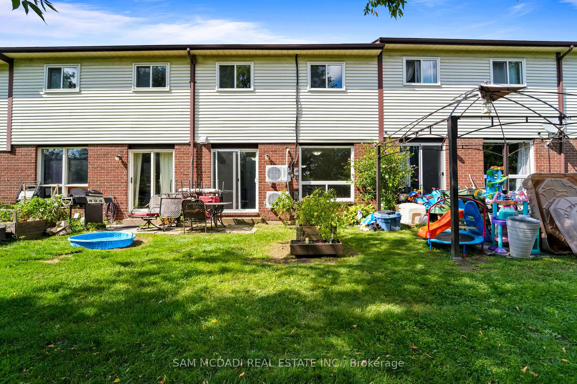Photo 34 of 14 Birchfield Drive, Clarington, Courtice — HOMEH
