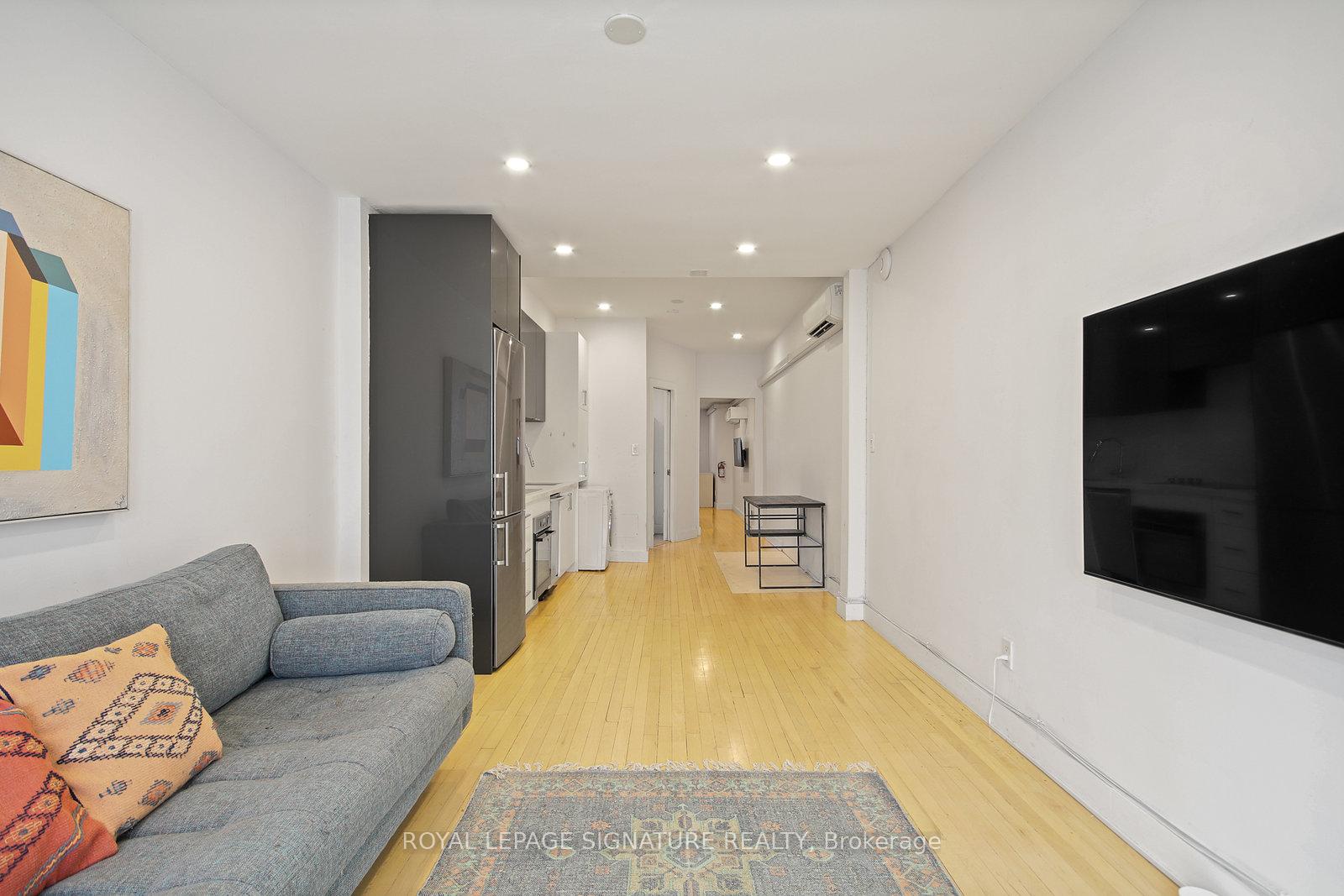 Photo 8 of Unit Upper, 1048 Queen Street W, Toronto, Trinity-Bellwoods — HOMEH
