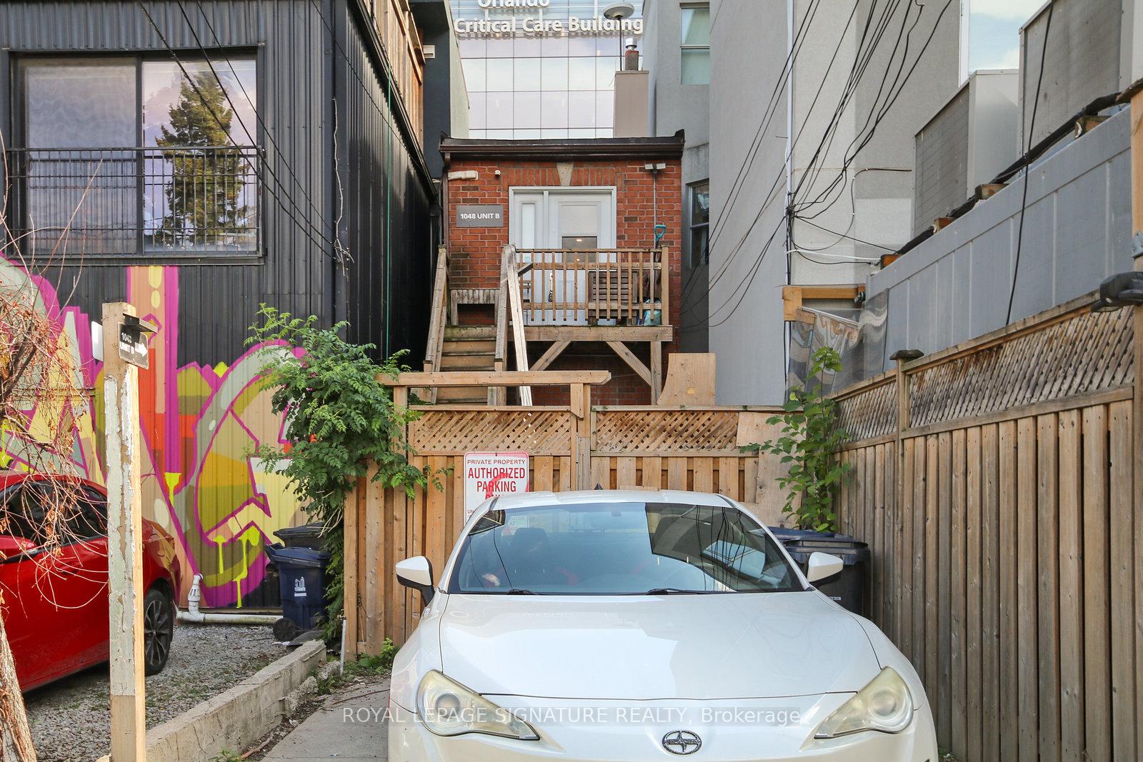 Photo 24 of Unit Upper, 1048 Queen Street W, Toronto, Trinity-Bellwoods — HOMEH