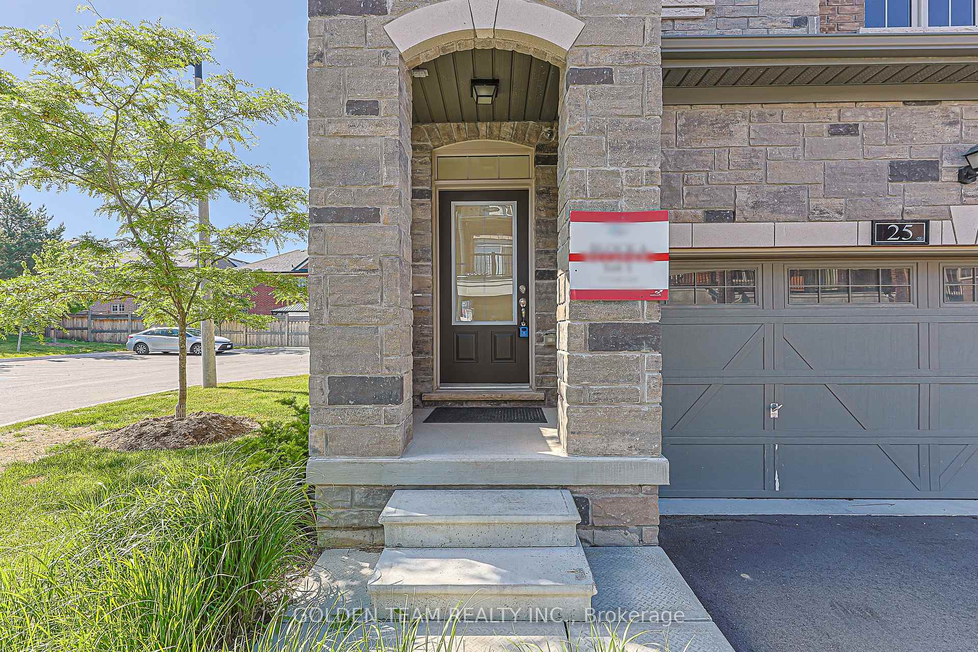 Photo 3 of 25 Caviglia Lane, Markham, Box Grove — HOMEH