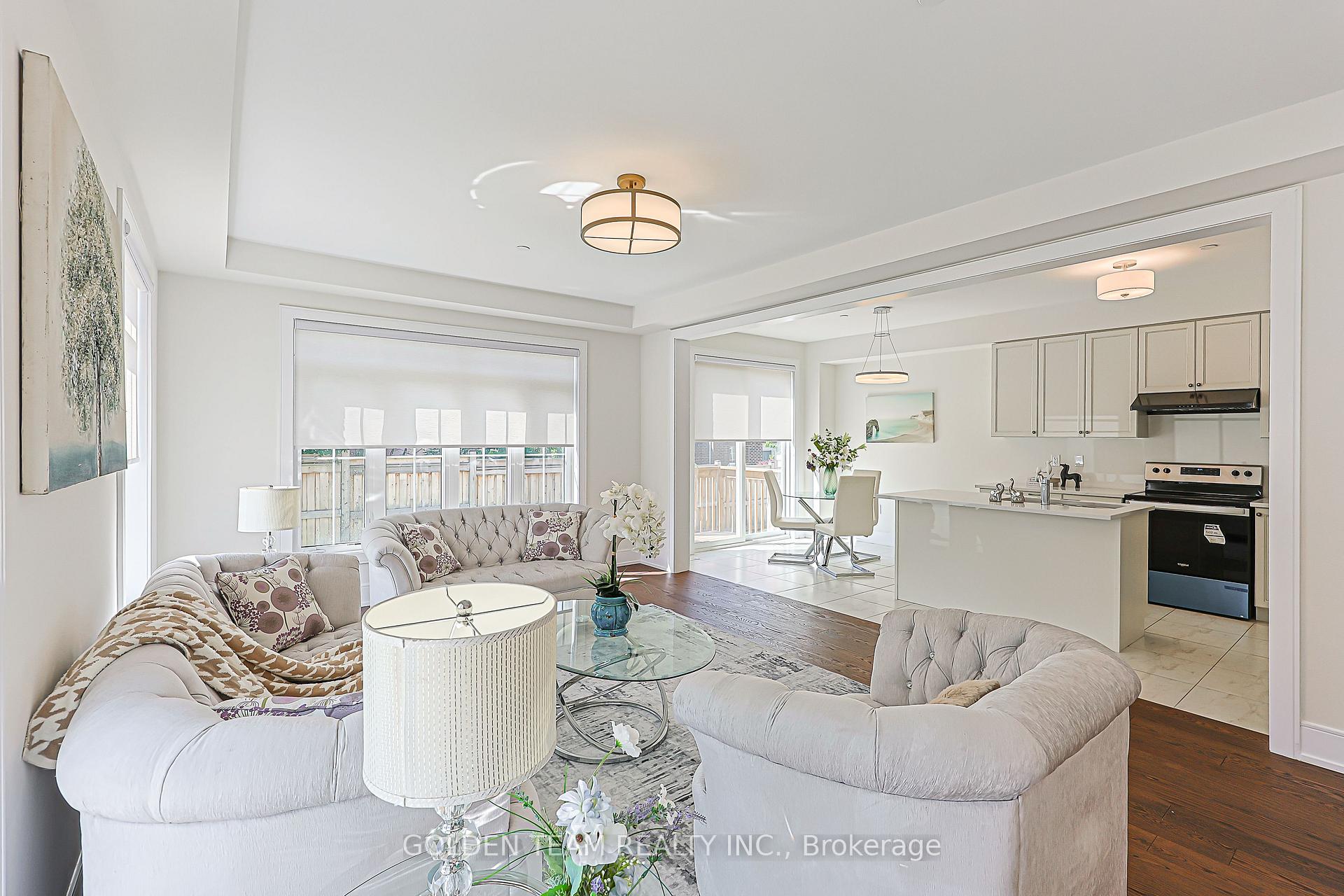 Photo 12 of 25 Caviglia Lane, Markham, Box Grove — HOMEH