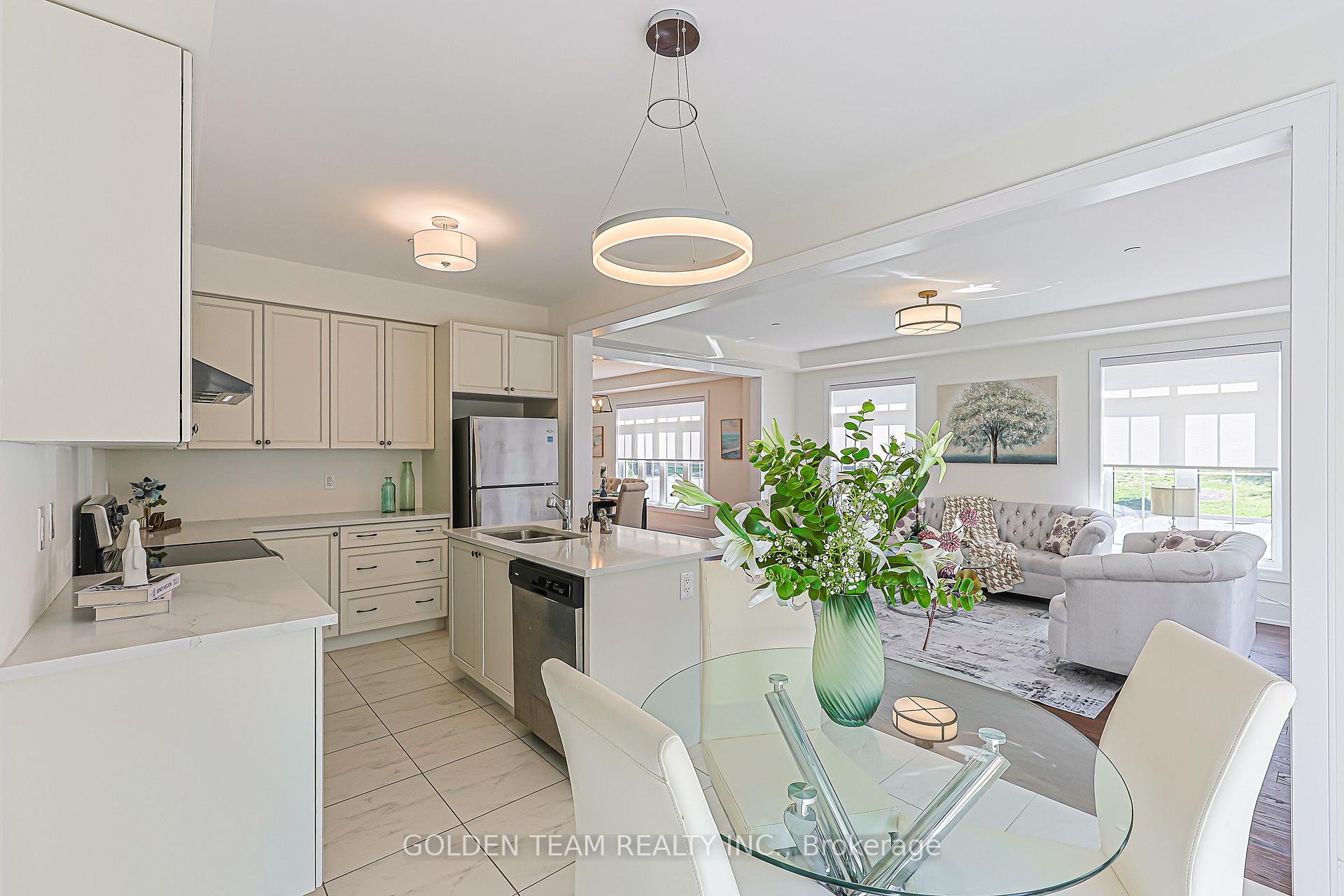 Photo 21 of 25 Caviglia Lane, Markham, Box Grove — HOMEH