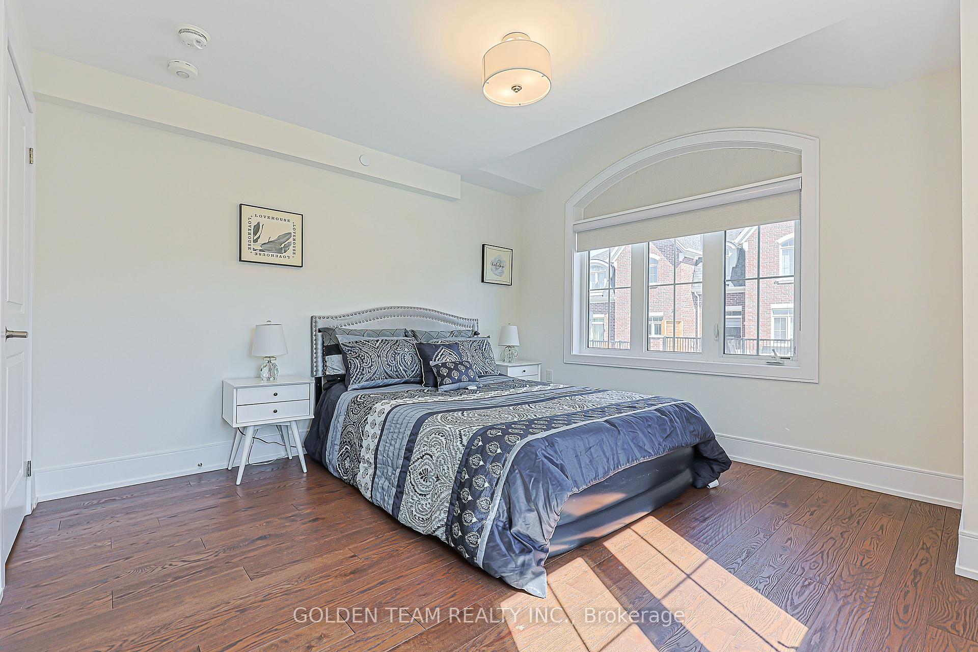 Photo 38 of 25 Caviglia Lane, Markham, Box Grove — HOMEH