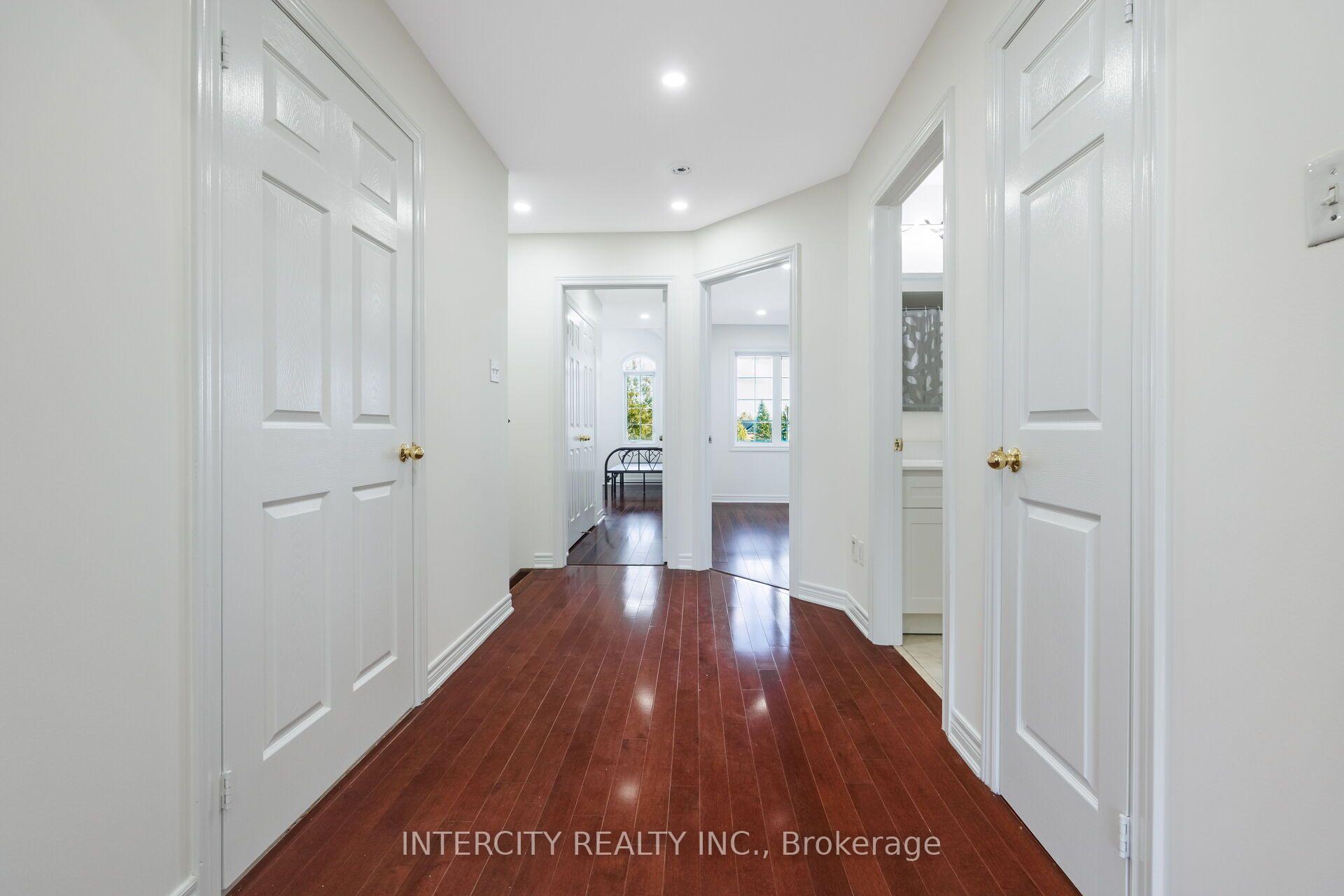 Photo 32 of 50 Royal Vista Road, Brampton, Bram West — HOMEH