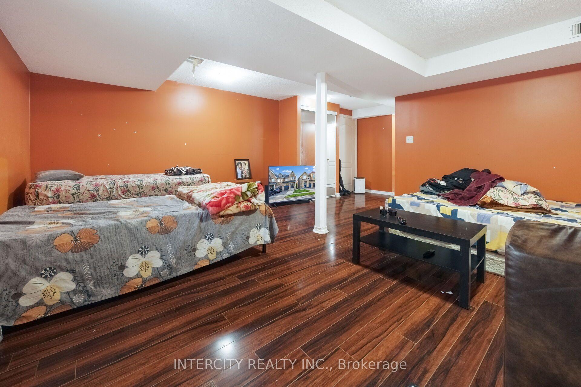 Photo 42 of 50 Royal Vista Road, Brampton, Bram West — HOMEH