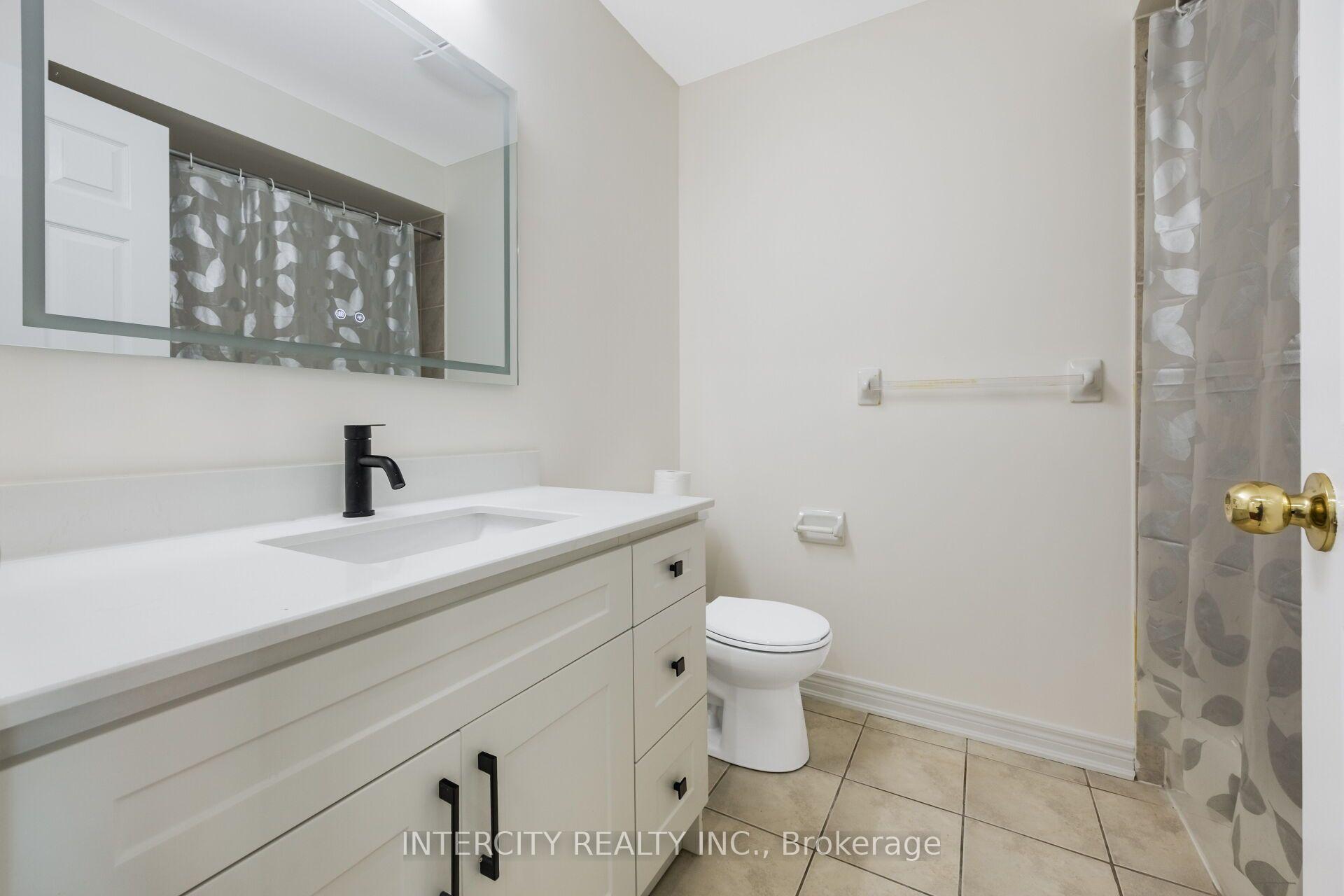 Photo 46 of 50 Royal Vista Road, Brampton, Bram West — HOMEH