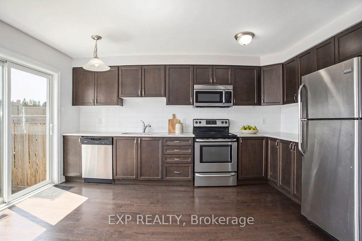 Photo 5 of 331 Willow Aster Circle, Ottawa, Avalon West — HOMEH