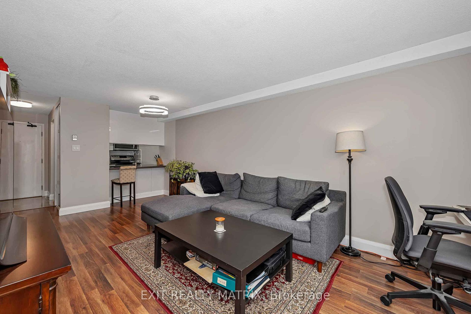 Photo 9 of Unit 206, 6532 Bilberry Drive, Ottawa, Orleans Wood — HOMEH