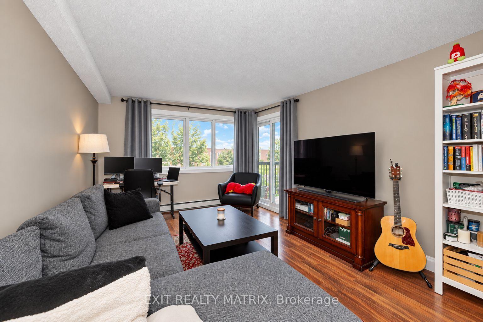 Photo 10 of Unit 206, 6532 Bilberry Drive, Ottawa, Orleans Wood — HOMEH