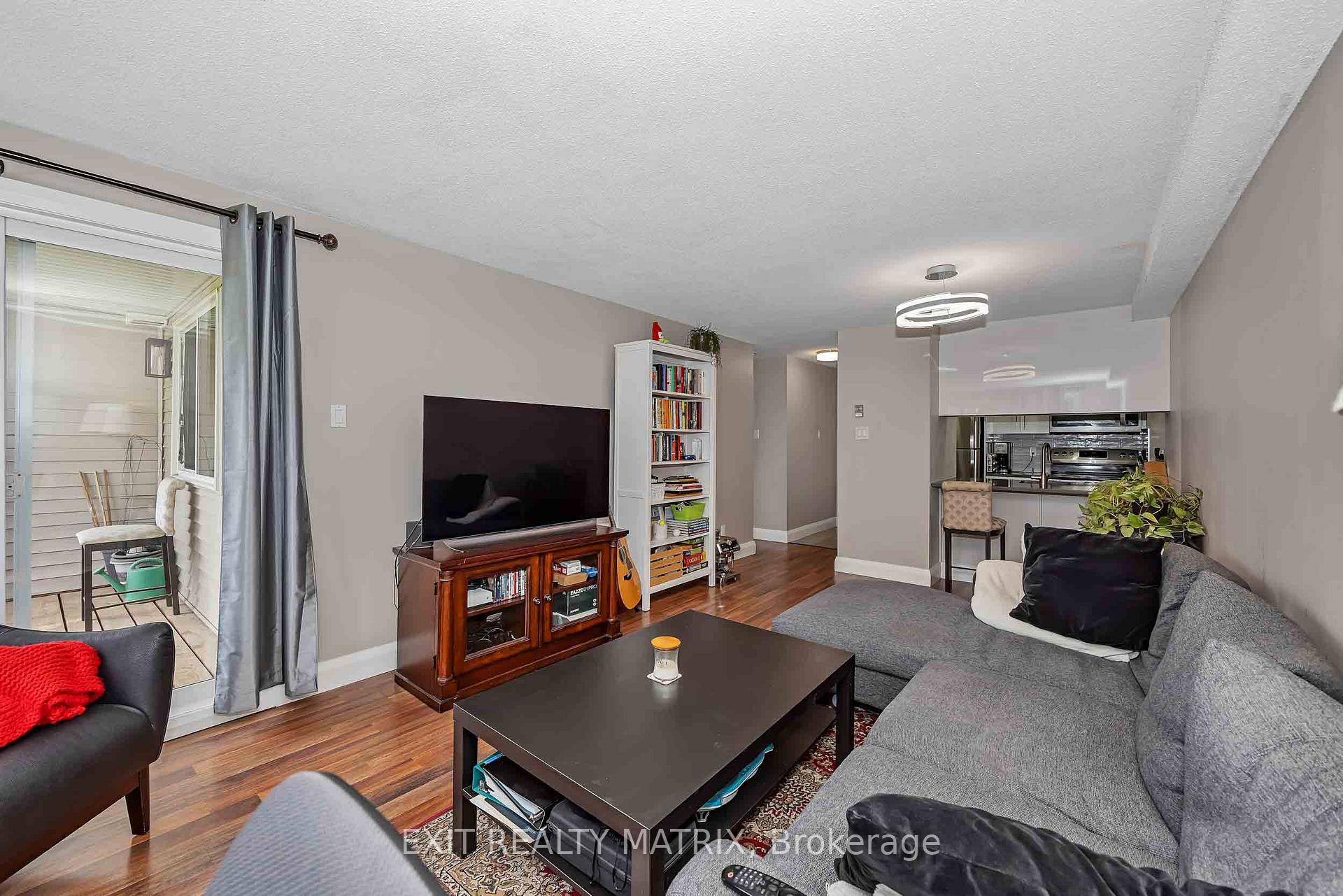 Photo 11 of Unit 206, 6532 Bilberry Drive, Ottawa, Orleans Wood — HOMEH