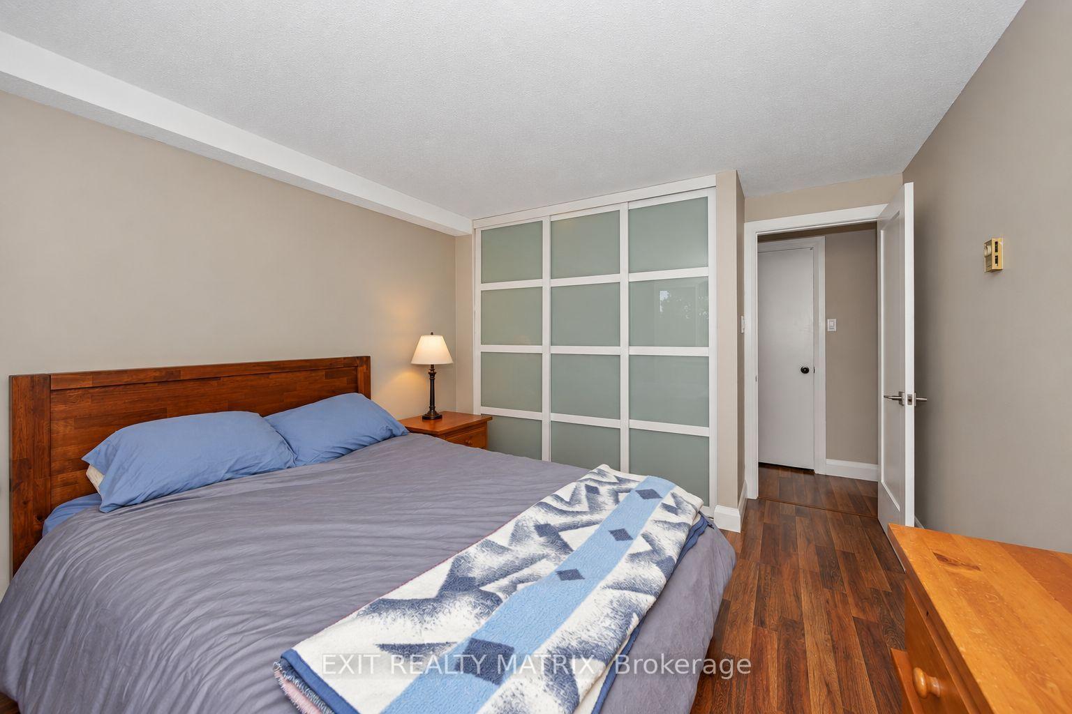 Photo 13 of Unit 206, 6532 Bilberry Drive, Ottawa, Orleans Wood — HOMEH
