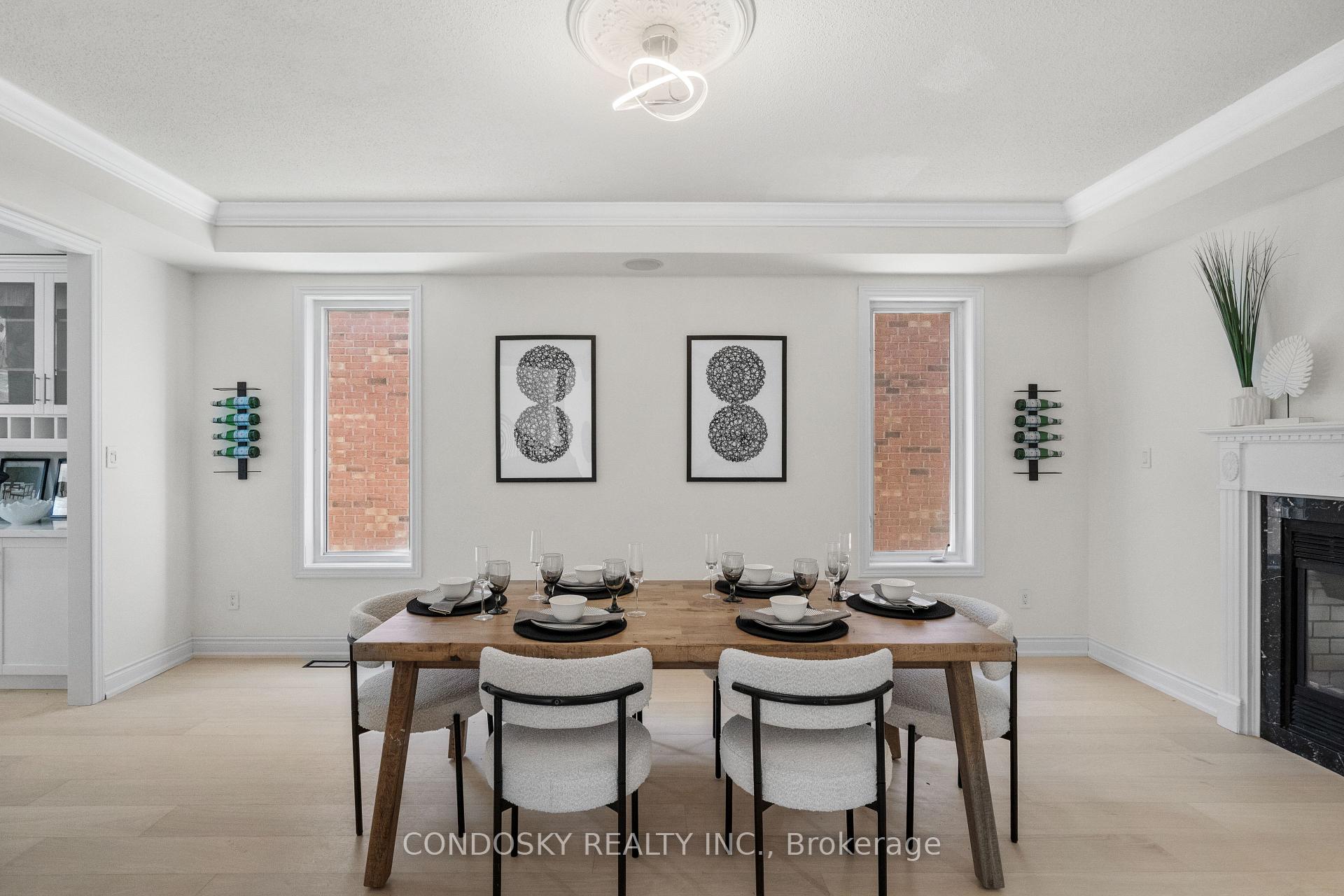 Photo 16 of 3322 Fox Run Circle, Oakville, Bronte — HOMEH
