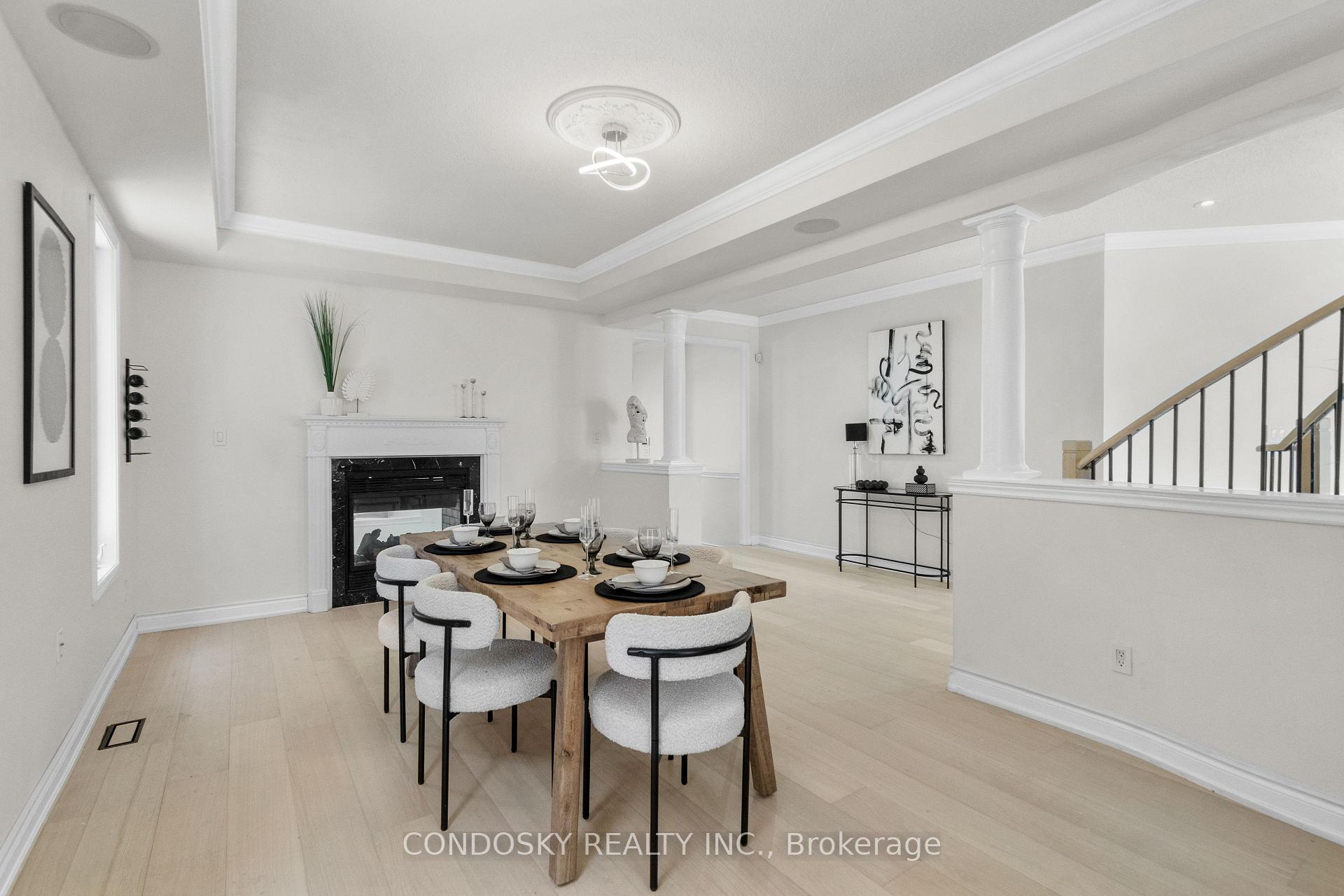 Photo 17 of 3322 Fox Run Circle, Oakville, Bronte — HOMEH