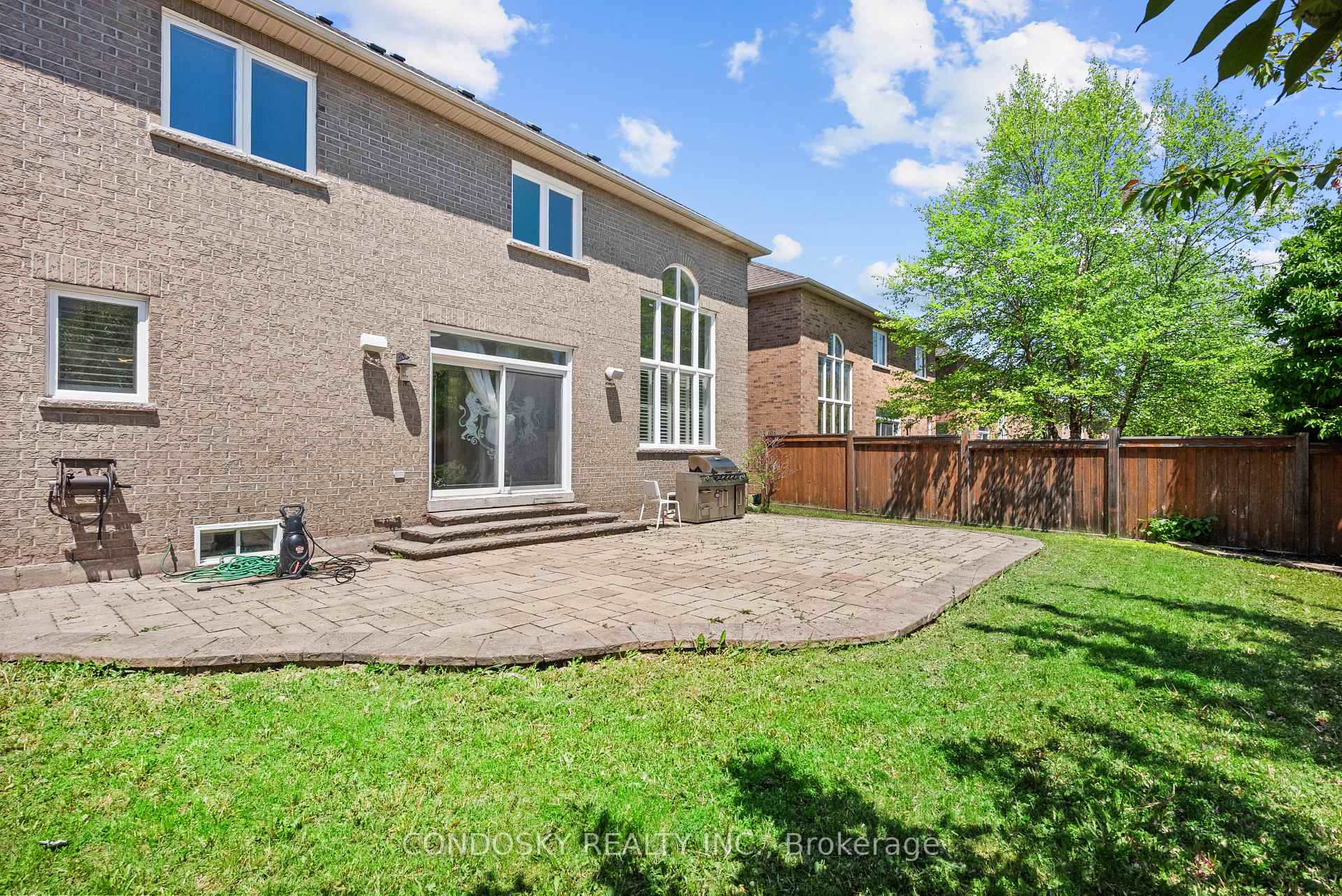 Photo 45 of 3322 Fox Run Circle, Oakville, Bronte — HOMEH