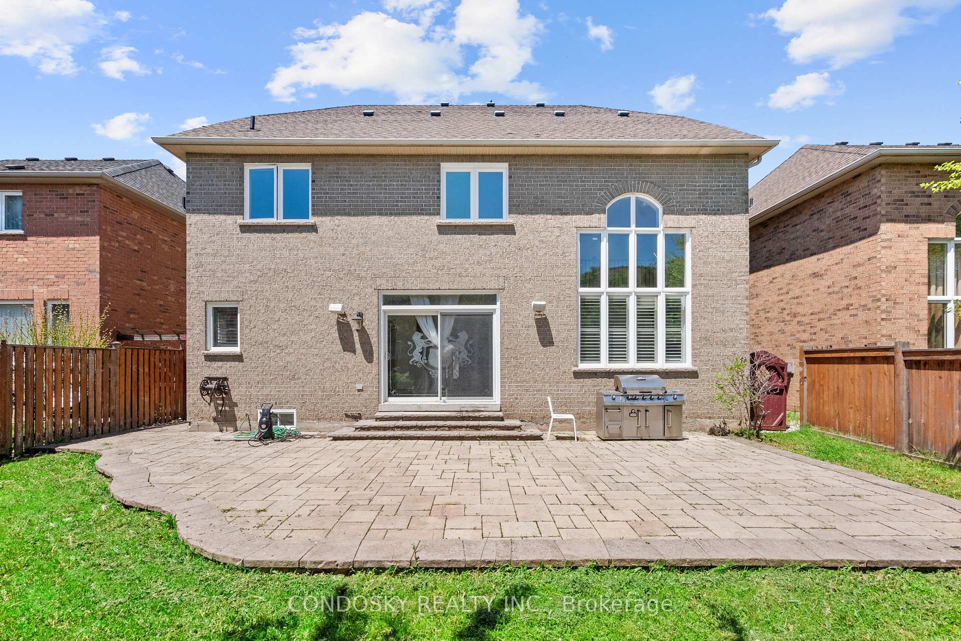Photo 46 of 3322 Fox Run Circle, Oakville, Bronte — HOMEH