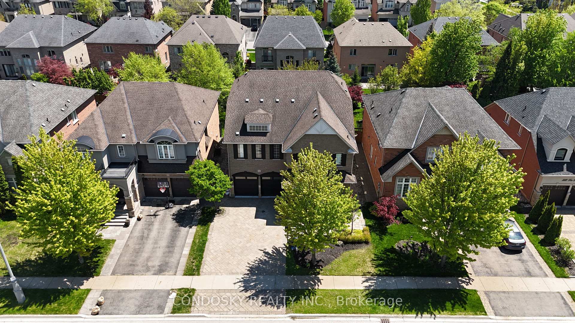 Photo 47 of 3322 Fox Run Circle, Oakville, Bronte — HOMEH