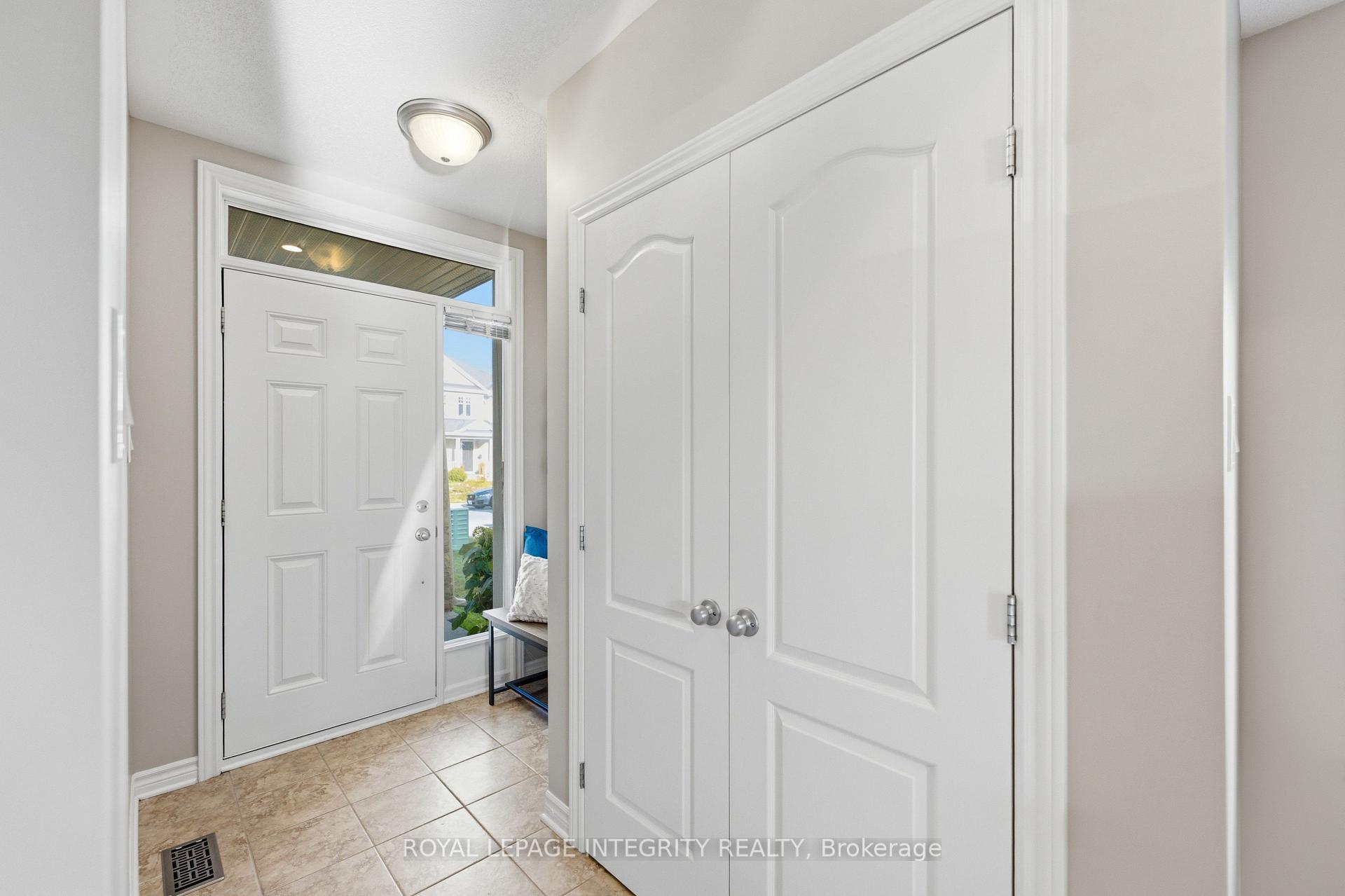 Photo 4 of 661 Willowmere Way, Ottawa, Blossom Park/Kemp Park/Findlay Creek — HOMEH