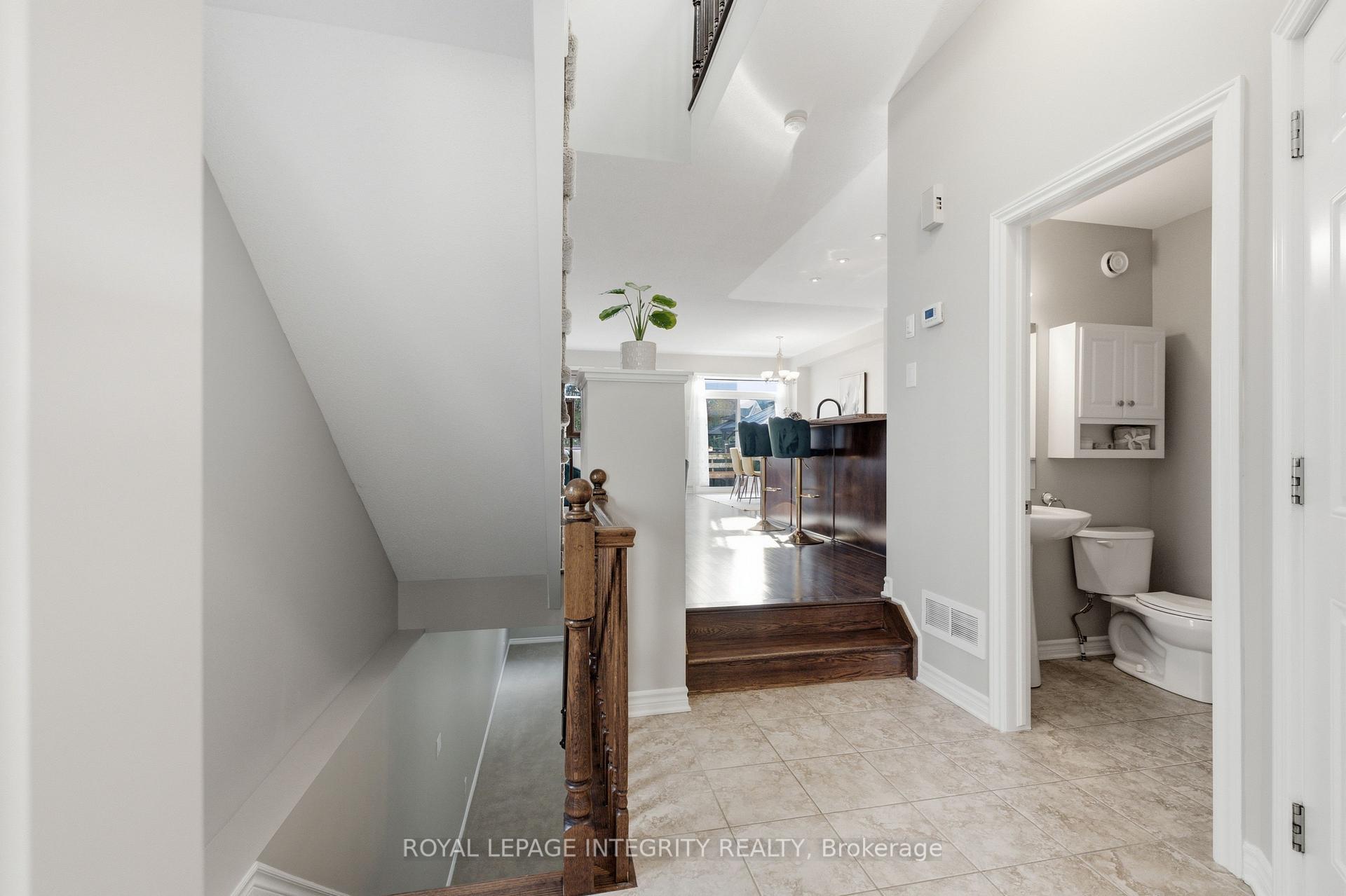 Photo 5 of 661 Willowmere Way, Ottawa, Blossom Park/Kemp Park/Findlay Creek — HOMEH