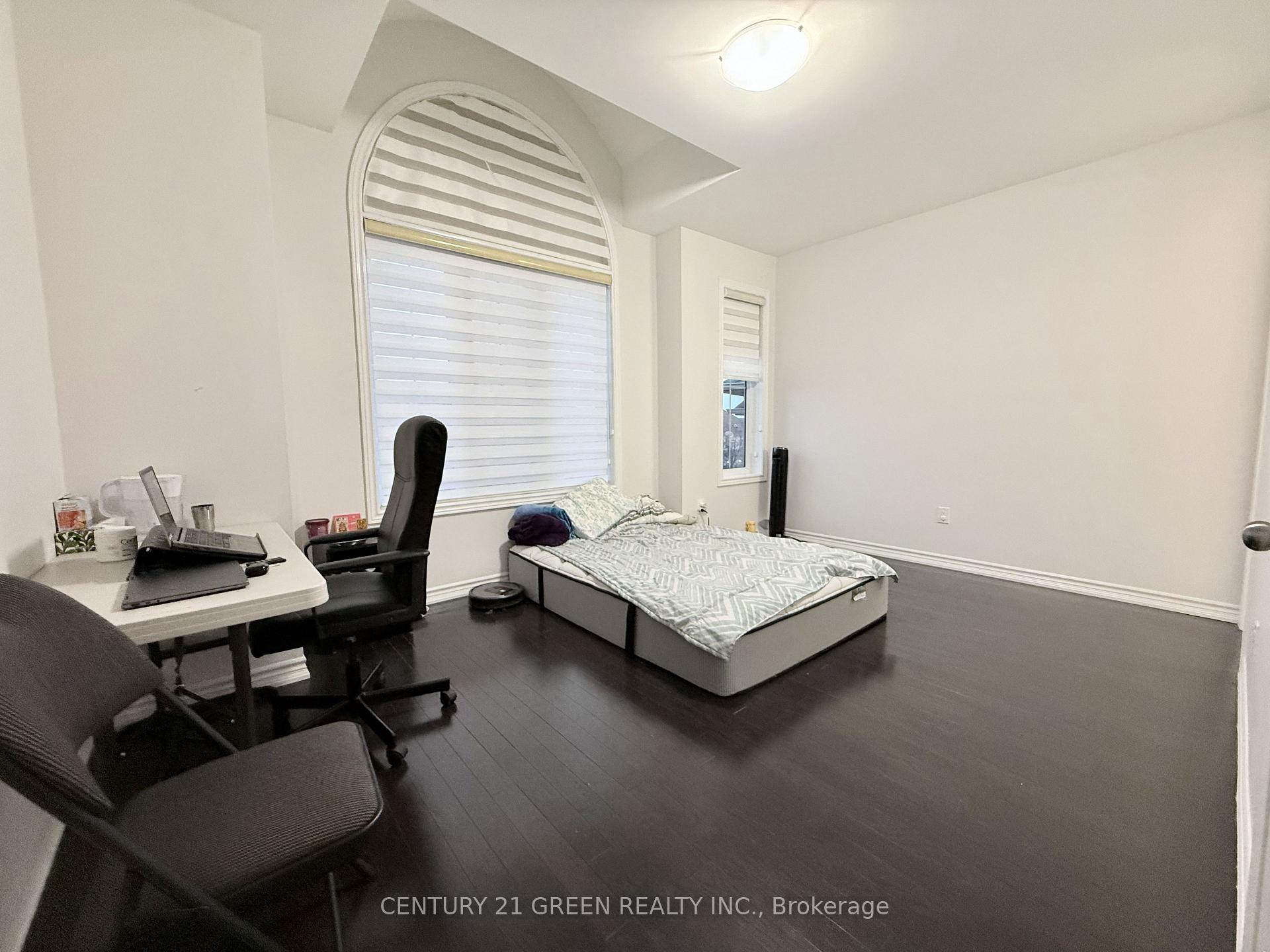 Photo 32 of Unit Upper, 43 Black Diamond Crescent, Brampton, Credit Valley — HOMEH