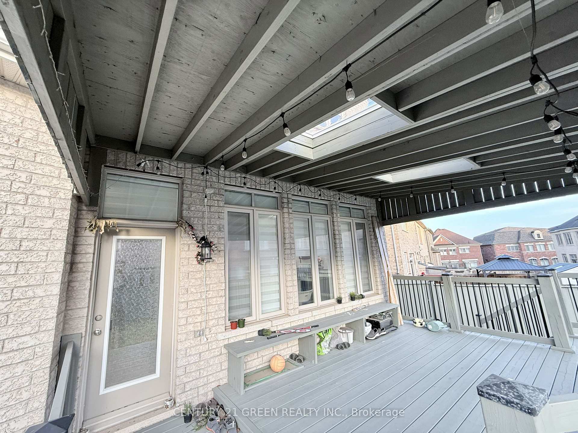 Photo 35 of Unit Upper, 43 Black Diamond Crescent, Brampton, Credit Valley — HOMEH