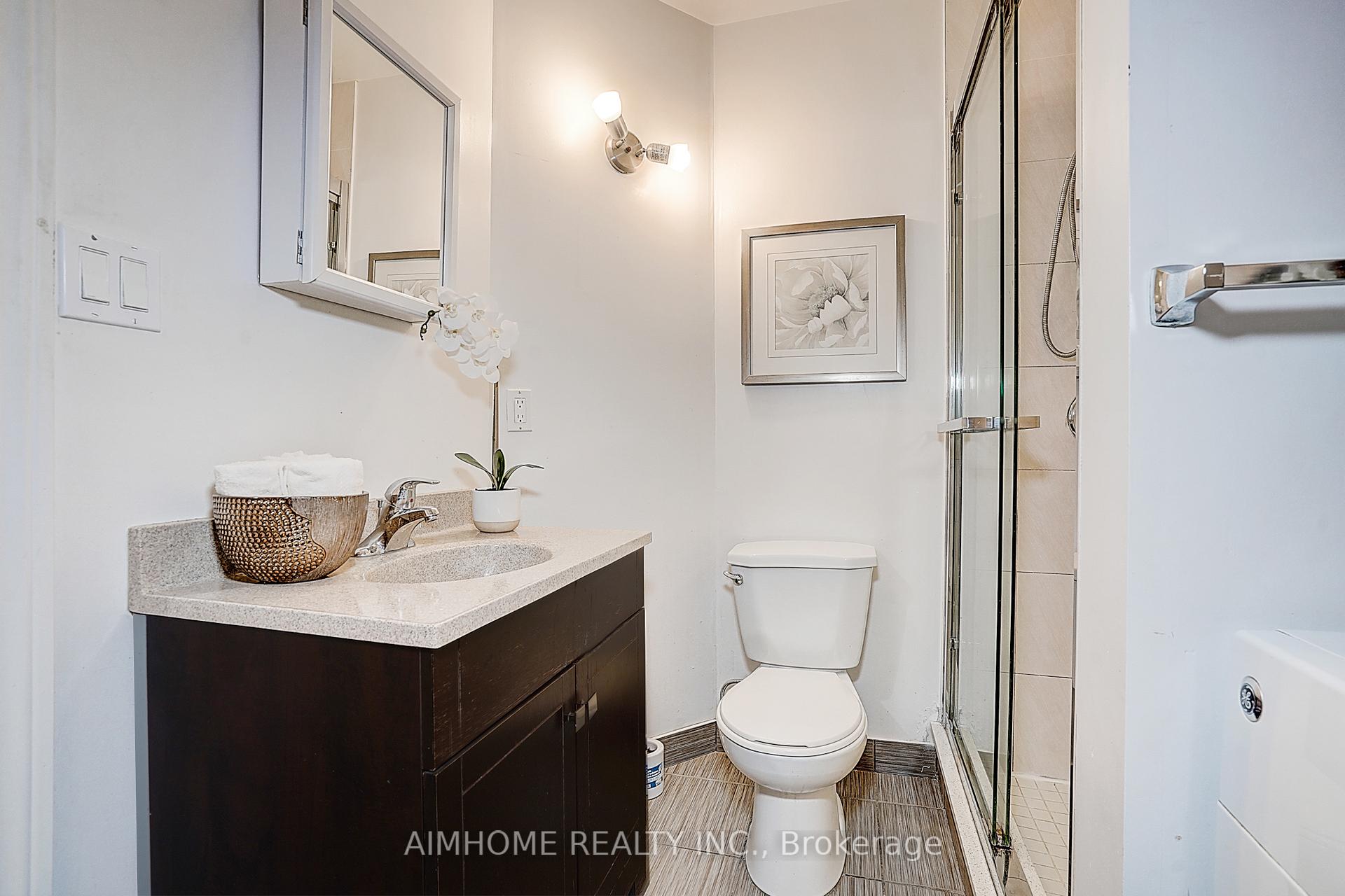 Photo 17 of Unit Unit 2, 212 Milan Street, Toronto, Moss Park — HOMEH