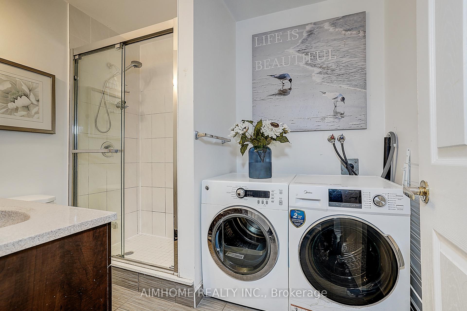 Photo 18 of Unit Unit 2, 212 Milan Street, Toronto, Moss Park — HOMEH