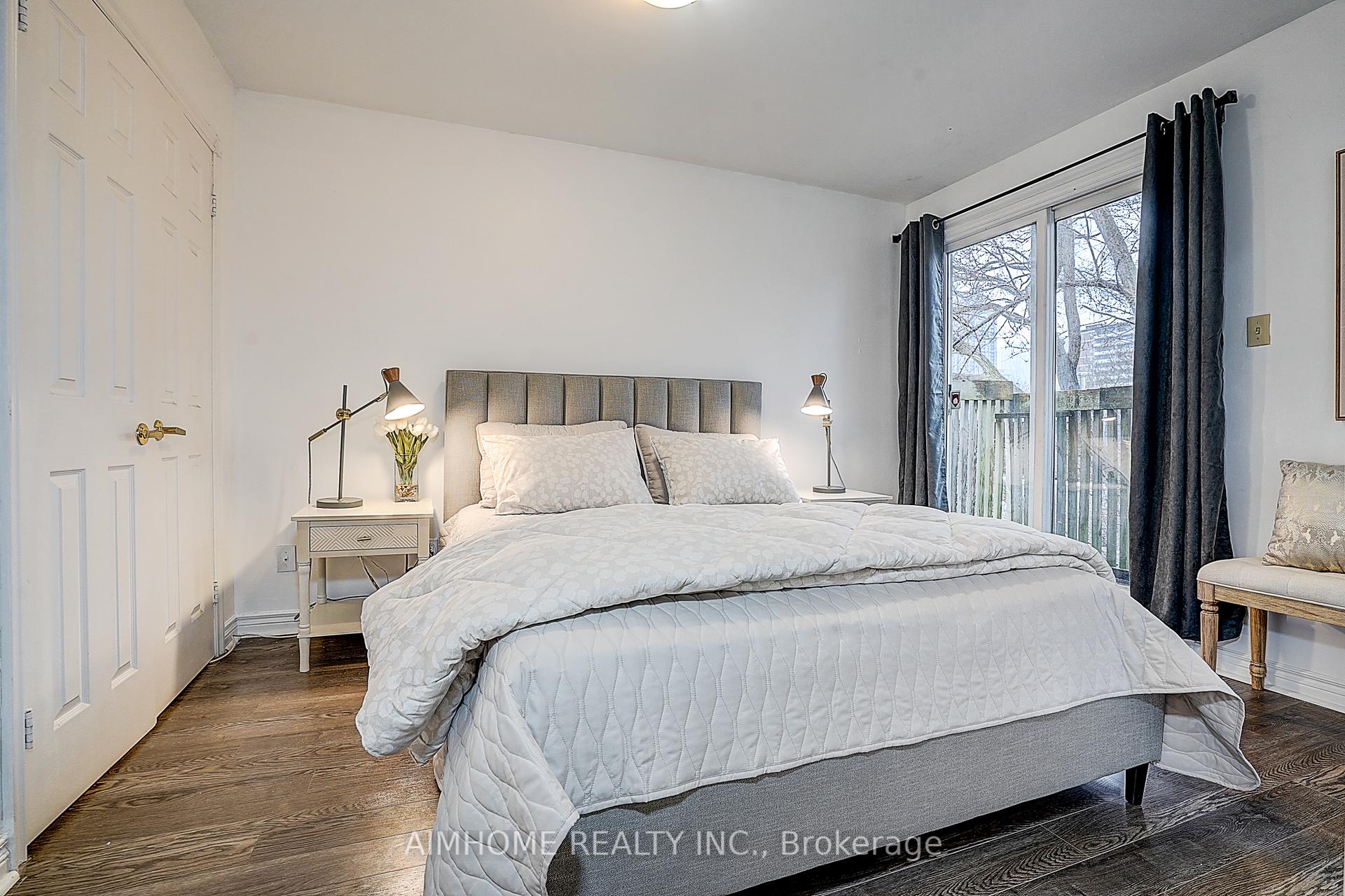 Photo 19 of Unit Unit 2, 212 Milan Street, Toronto, Moss Park — HOMEH