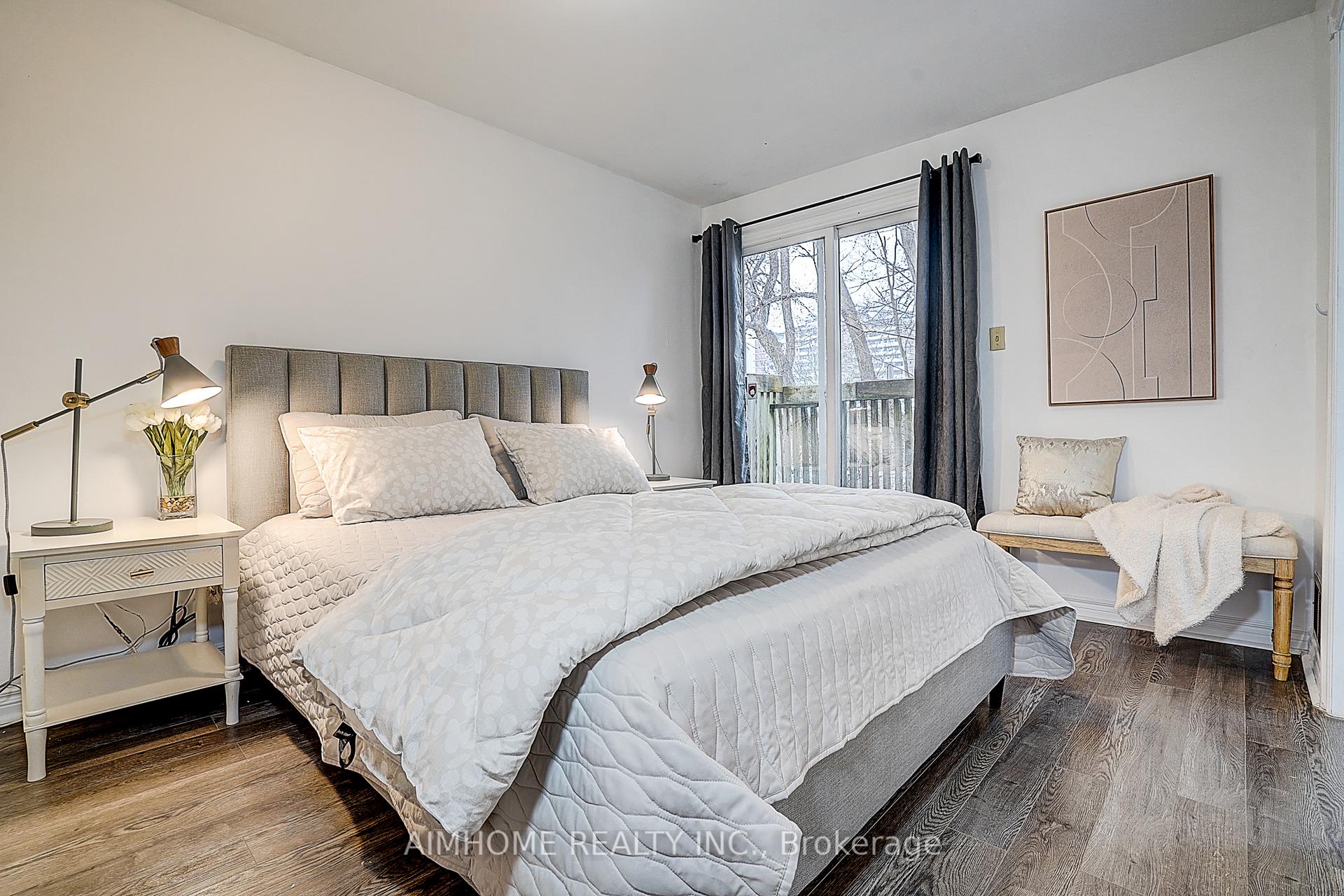 Photo 20 of Unit Unit 2, 212 Milan Street, Toronto, Moss Park — HOMEH