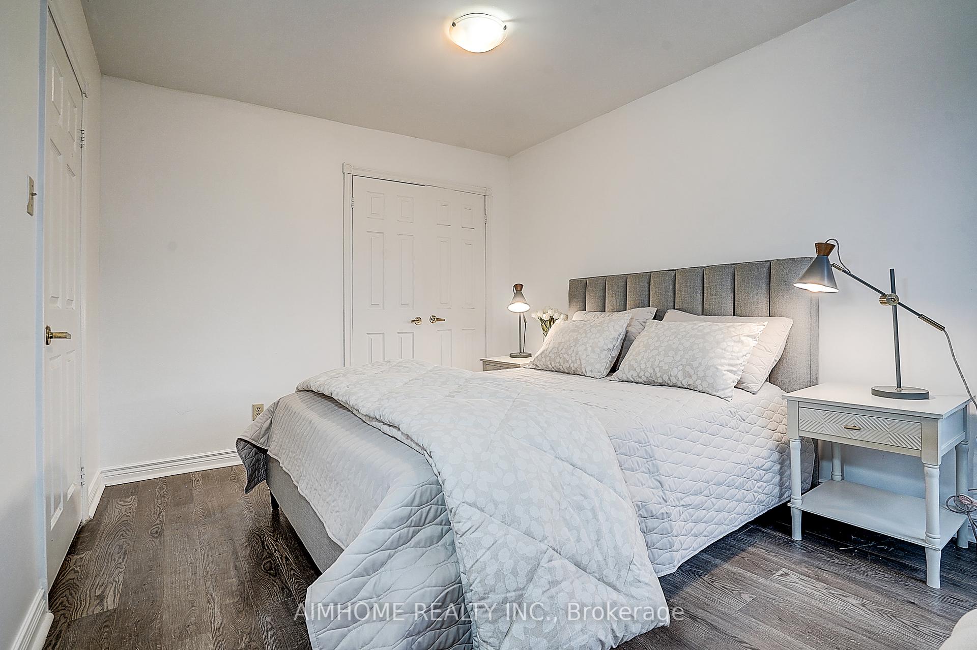 Photo 23 of Unit Unit 2, 212 Milan Street, Toronto, Moss Park — HOMEH