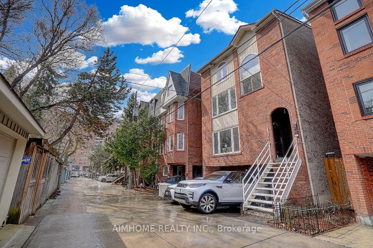Photo 34 of Unit Unit 2, 212 Milan Street, Toronto, Moss Park — HOMEH