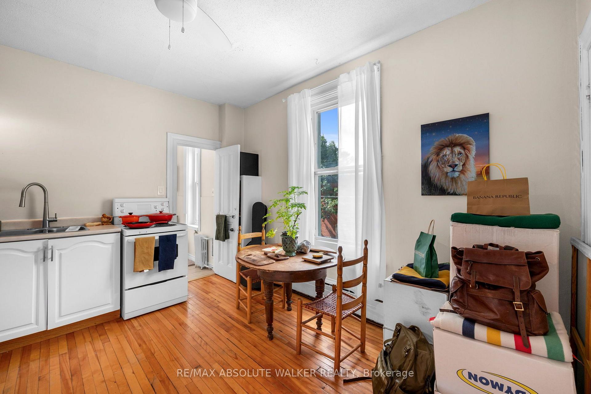 Photo 14 of 120 Strathcona Avenue, Ottawa, Glebe — HOMEH