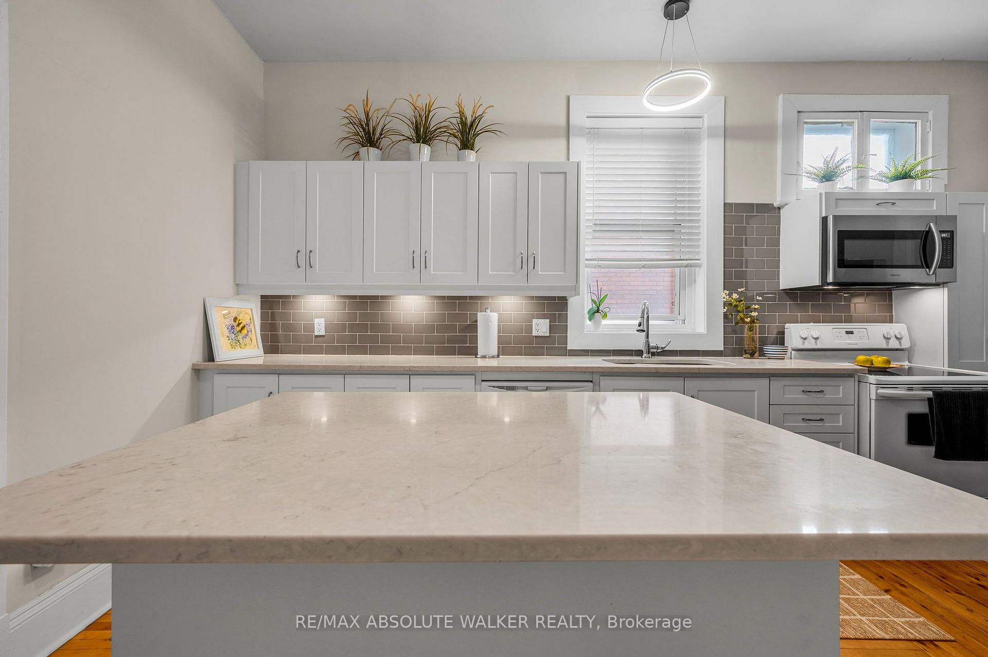 Photo 42 of 120 Strathcona Avenue, Ottawa, Glebe — HOMEH