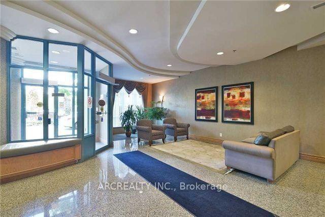 Photo 6 of Unit 421, 233 Beecroft Road, North York, Willowdale West — HOMEH