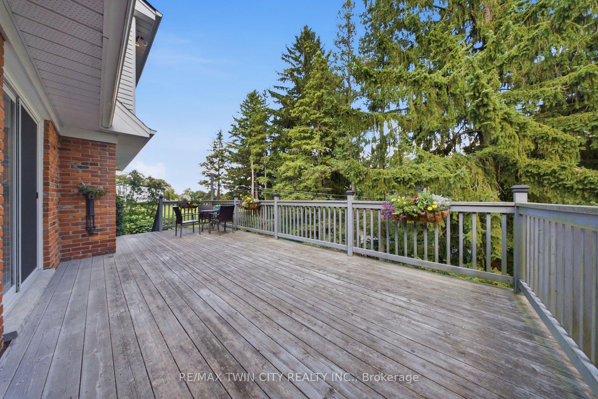 Photo 42 of 12 Highland Drive, Brant, Brantford Twp — HOMEH