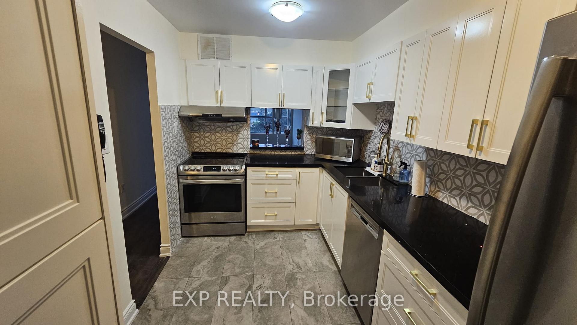 Photo of Unit 407, 2365 Kennedy Road