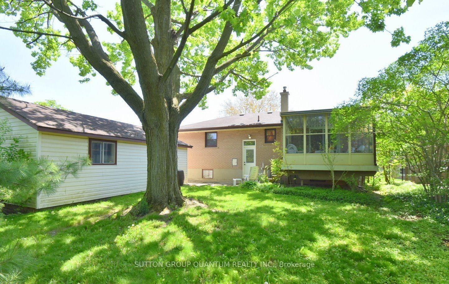 Photo 27 of 499 Valley Drive N, Oakville, West — HOMEH
