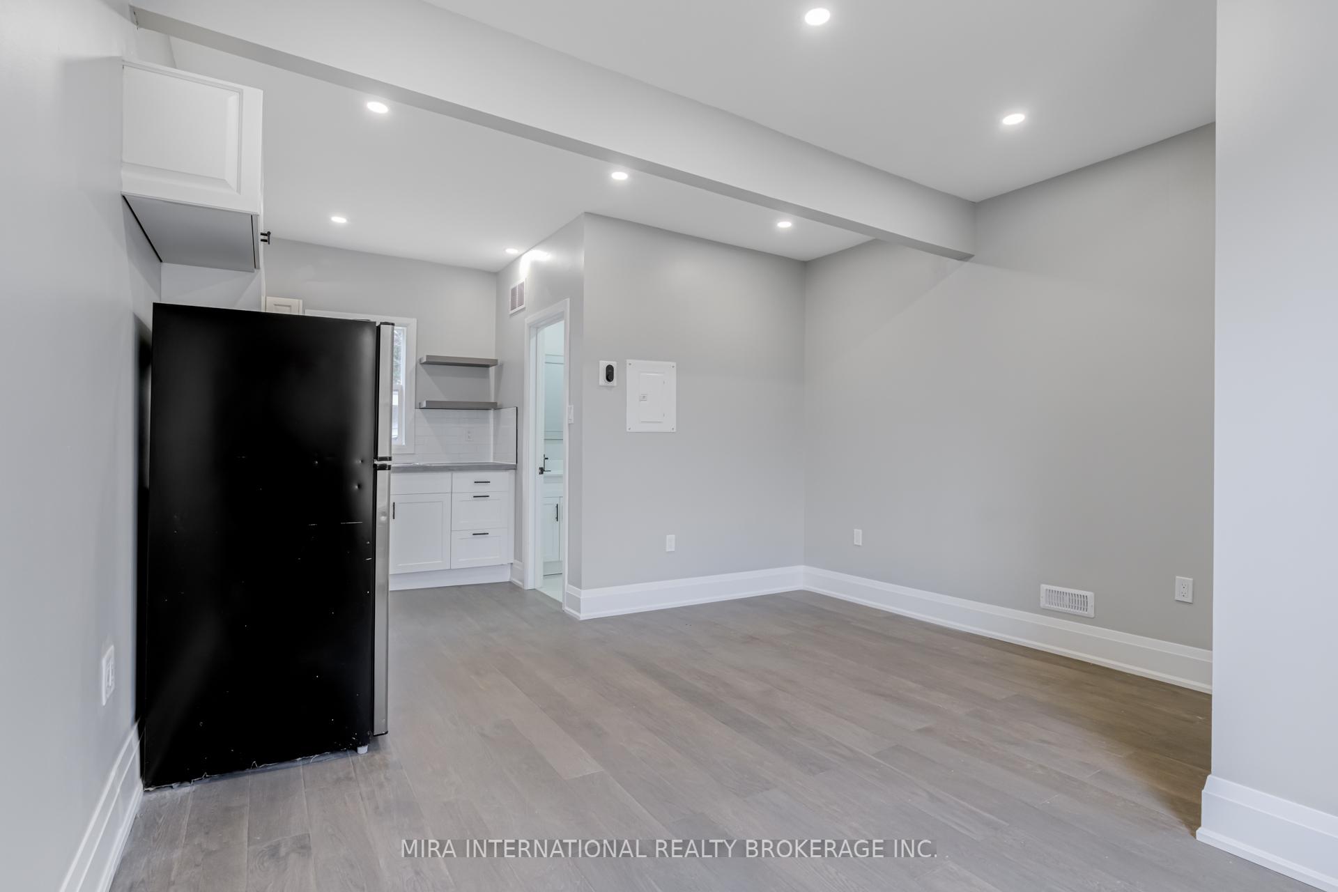 Photo 6 of Unit A, 495 Ferguson Avenue, Hamilton, North End — HOMEH