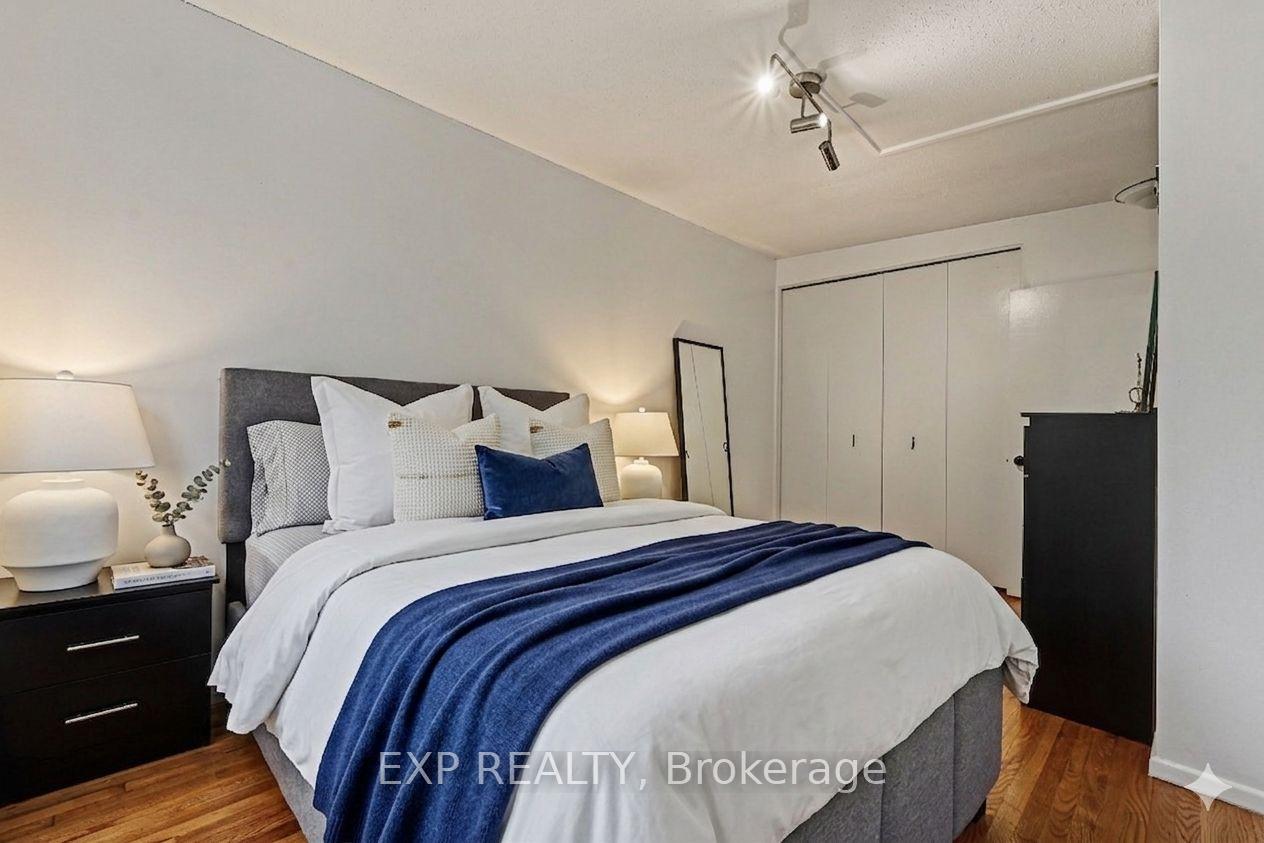 Photo 17 of 2385 Walkley Road, Ottawa, Hawthorne Meadows — HOMEH