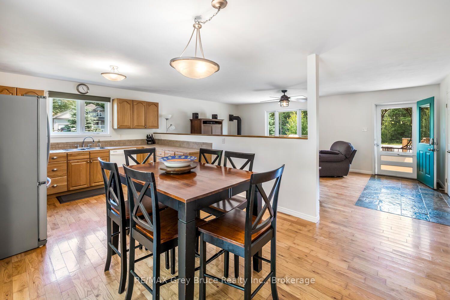Photo 11 of 32 Sugarbush Road, South Bruce Peninsula — HOMEH