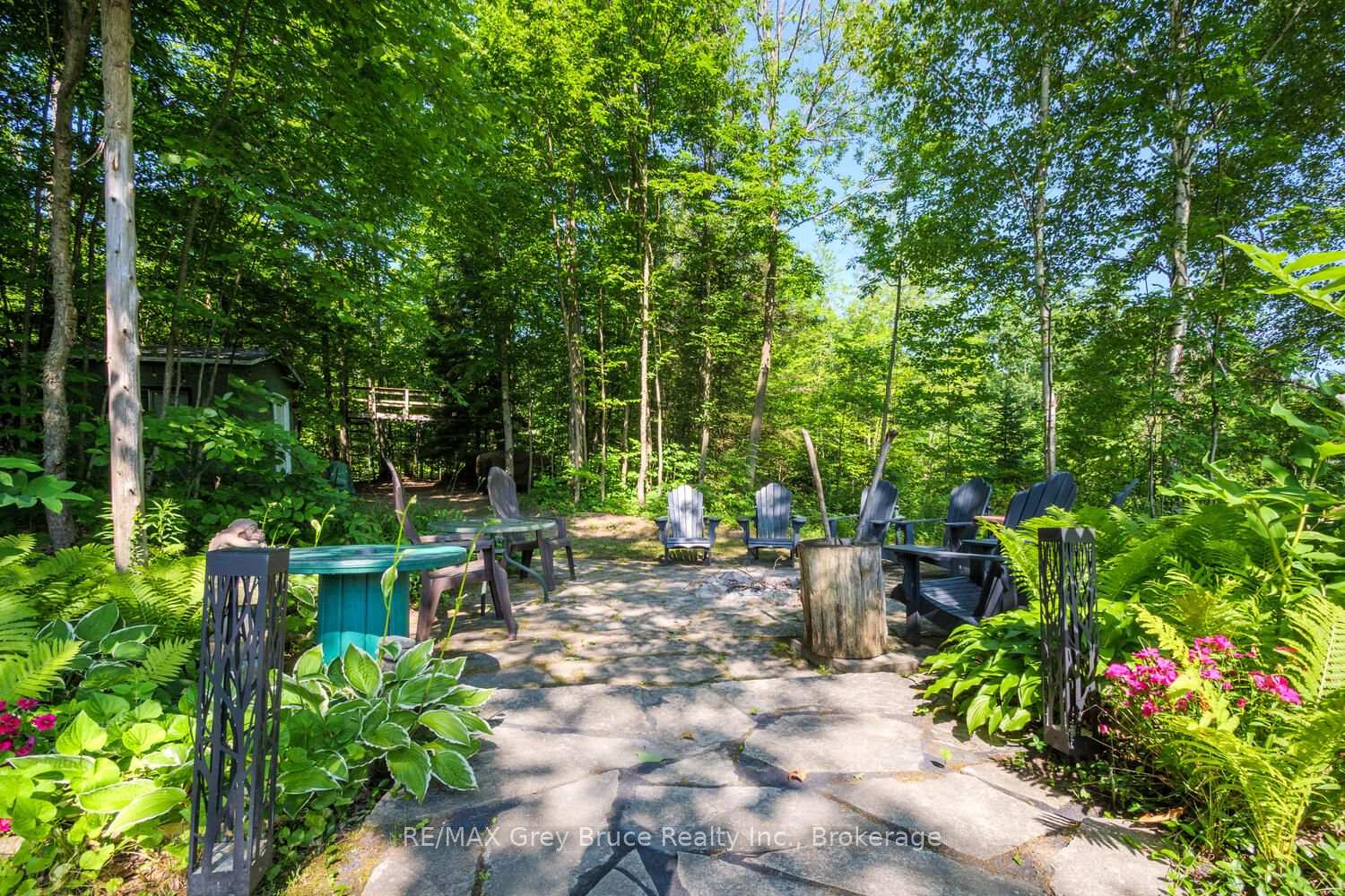 Photo 26 of 32 Sugarbush Road, South Bruce Peninsula — HOMEH