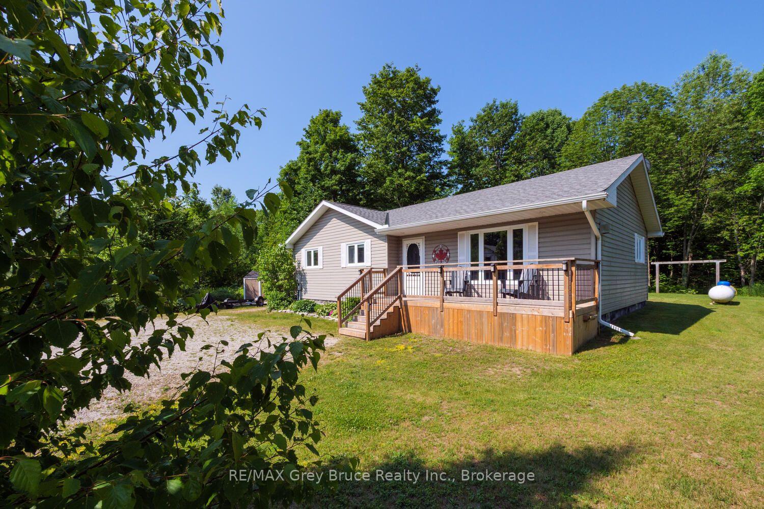 Photo 30 of 32 Sugarbush Road, South Bruce Peninsula — HOMEH