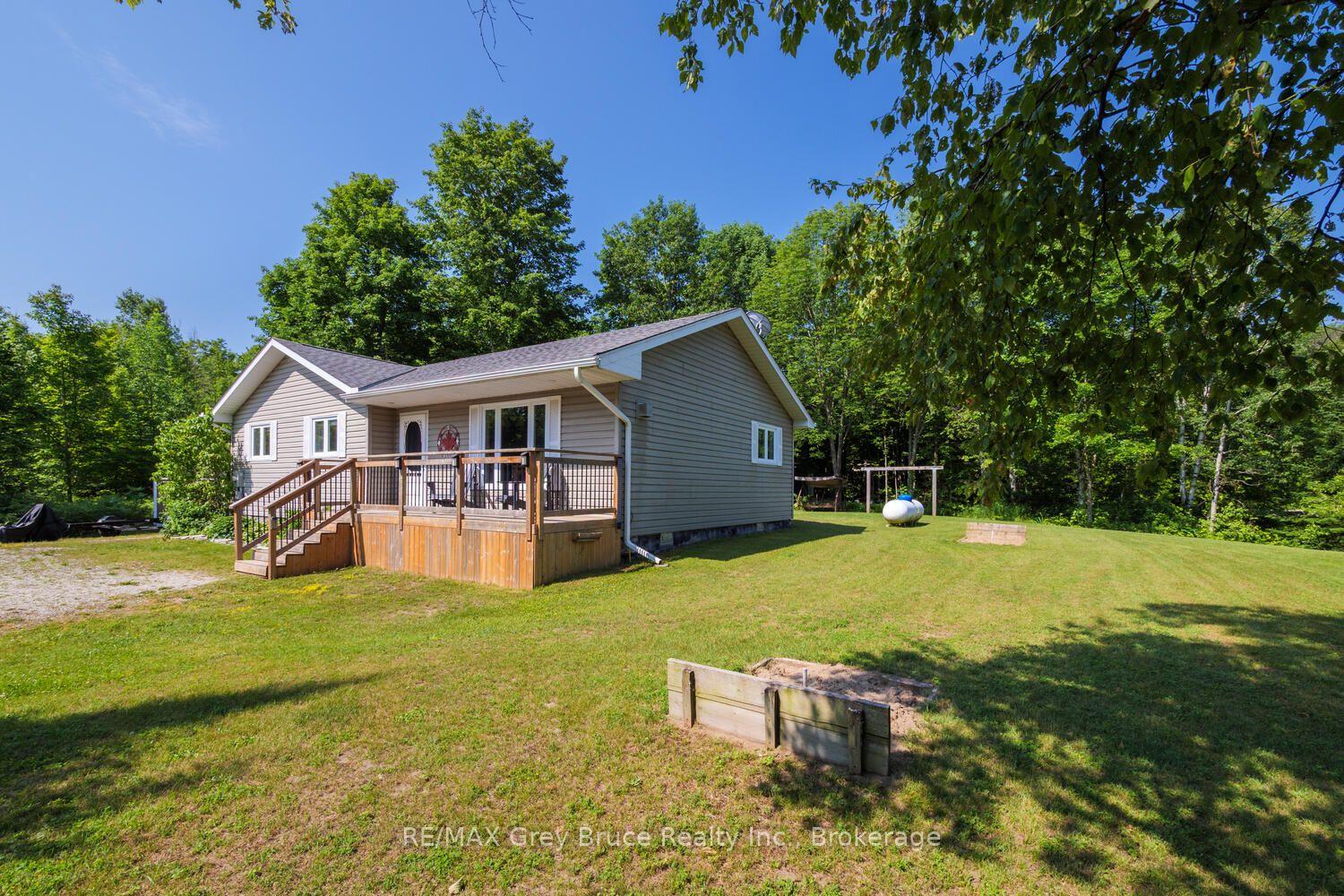 Photo 31 of 32 Sugarbush Road, South Bruce Peninsula — HOMEH