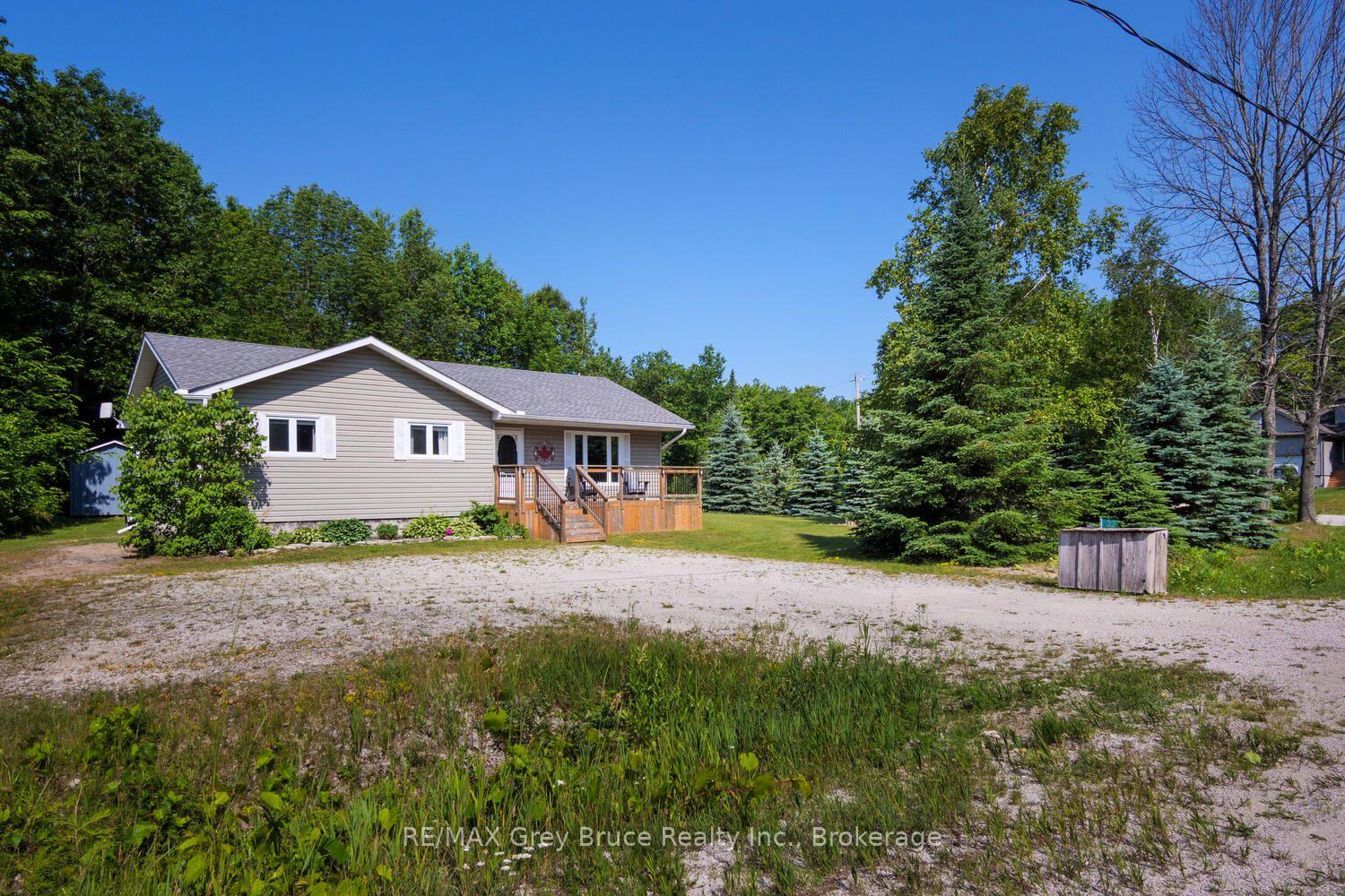 Photo 37 of 32 Sugarbush Road, South Bruce Peninsula — HOMEH
