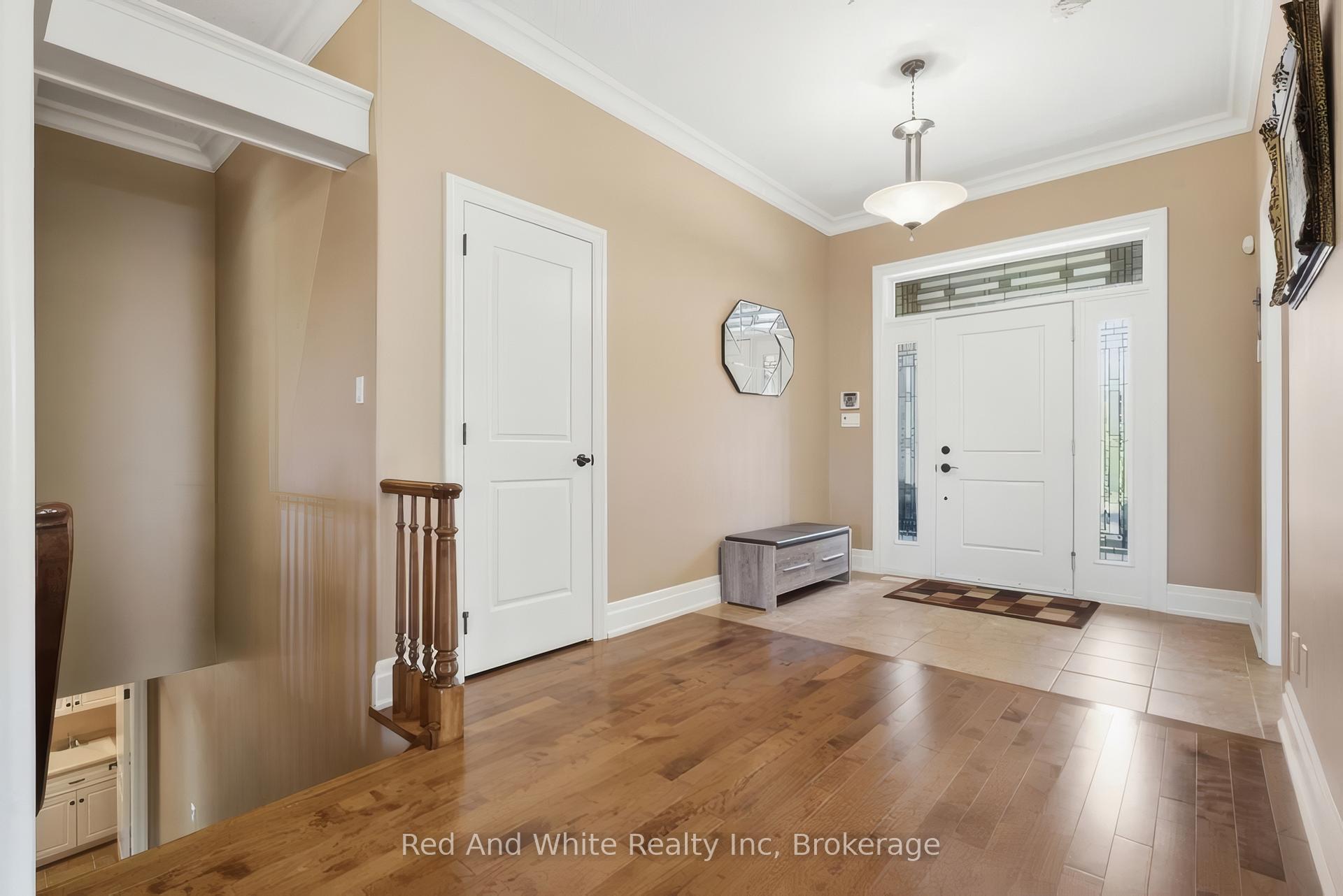 Photo 3 of 119 Gerber Meadows Drive, Wellesley — HOMEH