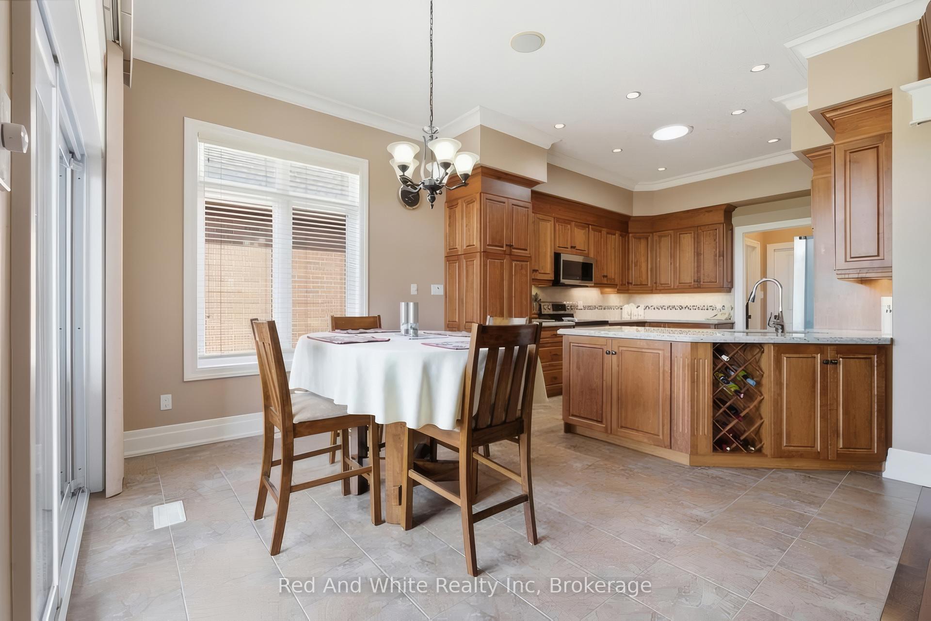Photo 17 of 119 Gerber Meadows Drive, Wellesley — HOMEH