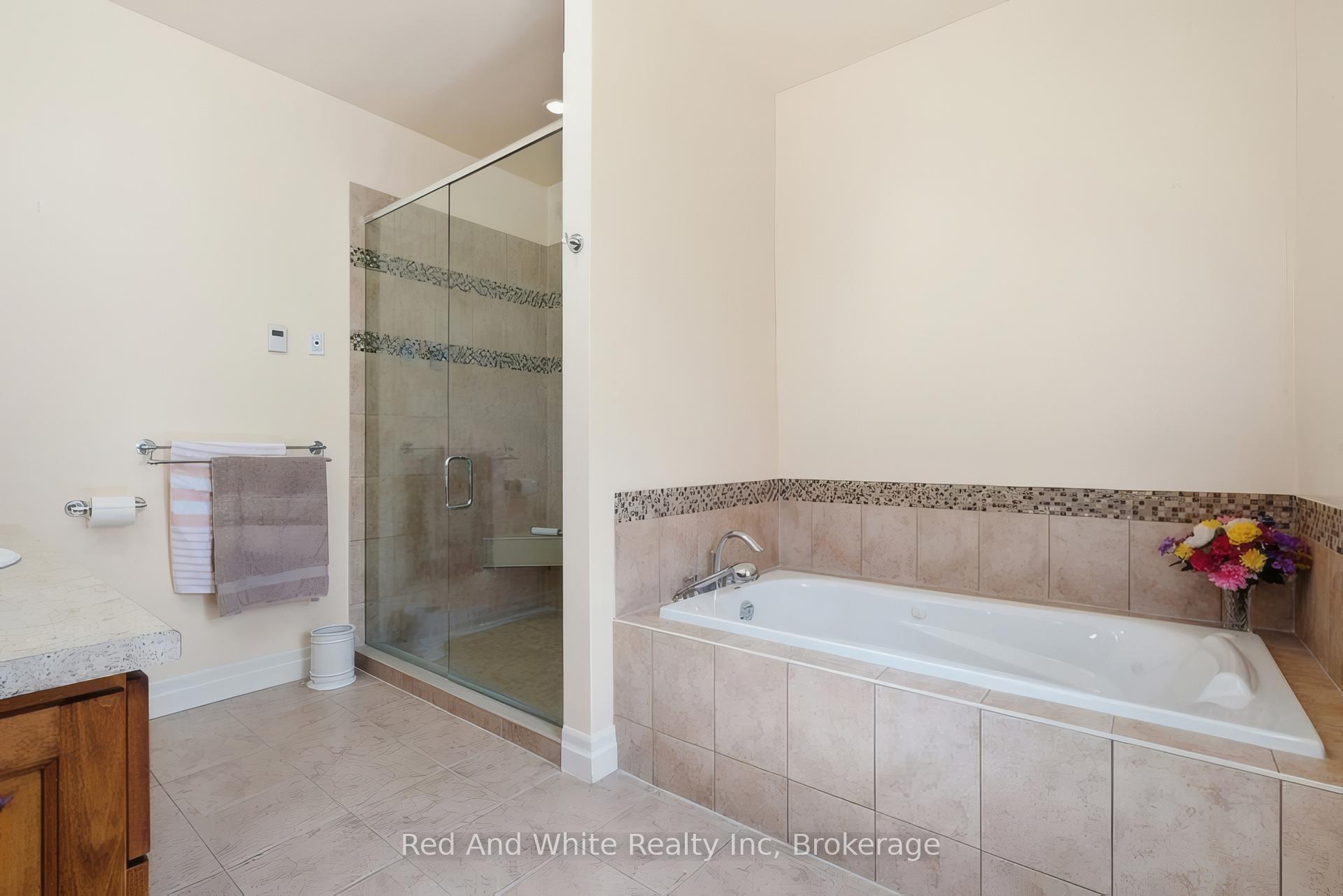 Photo 22 of 119 Gerber Meadows Drive, Wellesley — HOMEH
